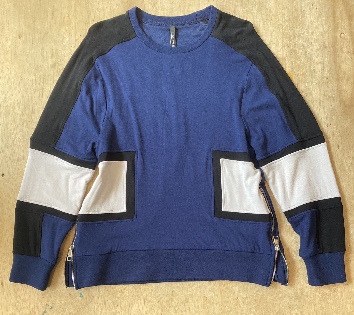 Neil Barrett Neil Barrett Sweatshirt Size S Size US S / EU 44-46 / 1 - 1 Thumbnail