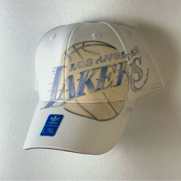 Adidas NEW L.A. LAKERS NBA ADIDAS FITMAX 70 L/XL WHITE HAT Size ONE SIZE - 3 Thumbnail