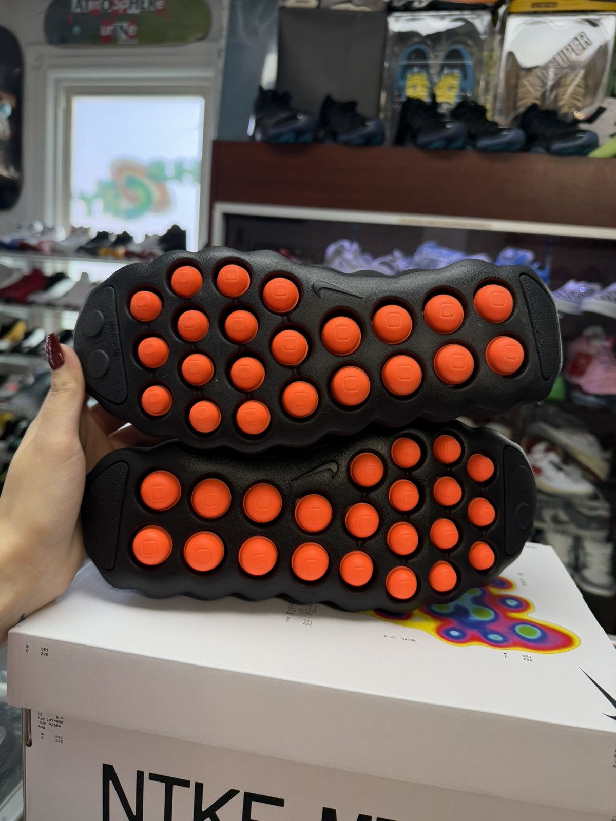 Nike Nike Mind 002 Sneakers (Black) Size US 8.5 / EU 41-42 - 3 Thumbnail