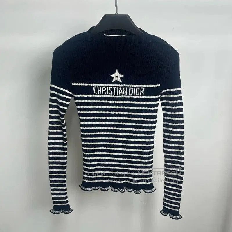 Dior Women's Gray Pullover Sweater .