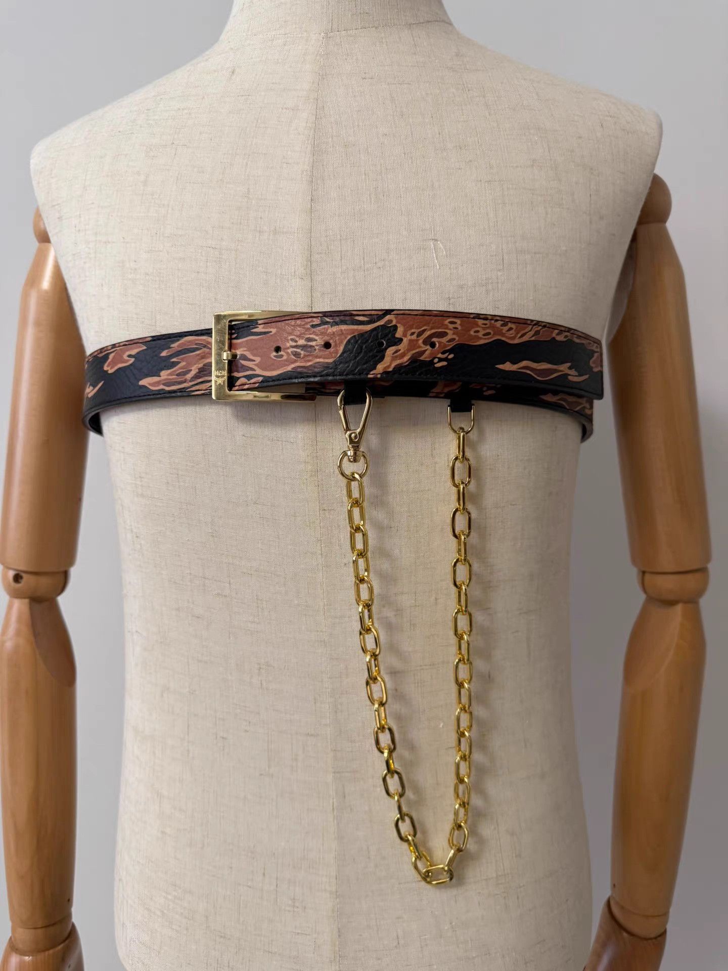 MCM MCM Collaboration Chain Belt K9 Size ONE SIZE - 2 Thumbnail