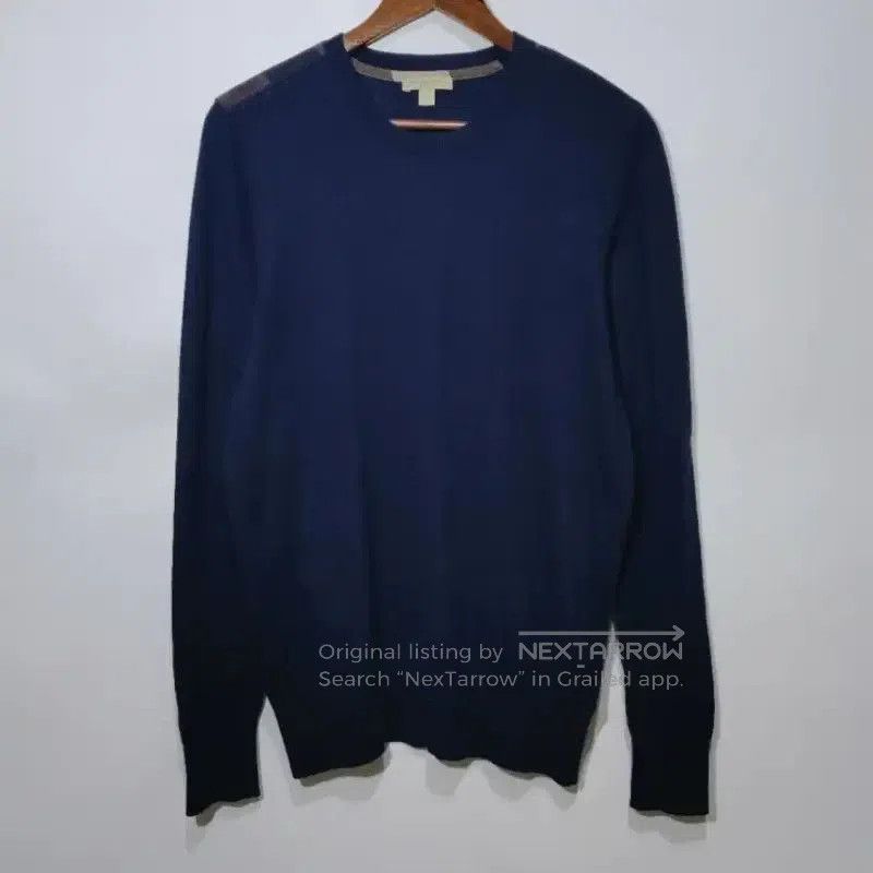 Burberry Burberry Women's Navy Wool Sweater. Size L / US 10 / IT 46 - 1 Thumbnail
