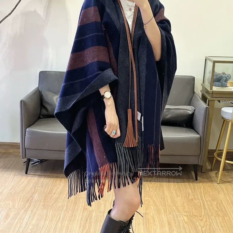 Hermes Hermes Striped fringed cloak shawl Size ONE SIZE - 6 Thumbnail