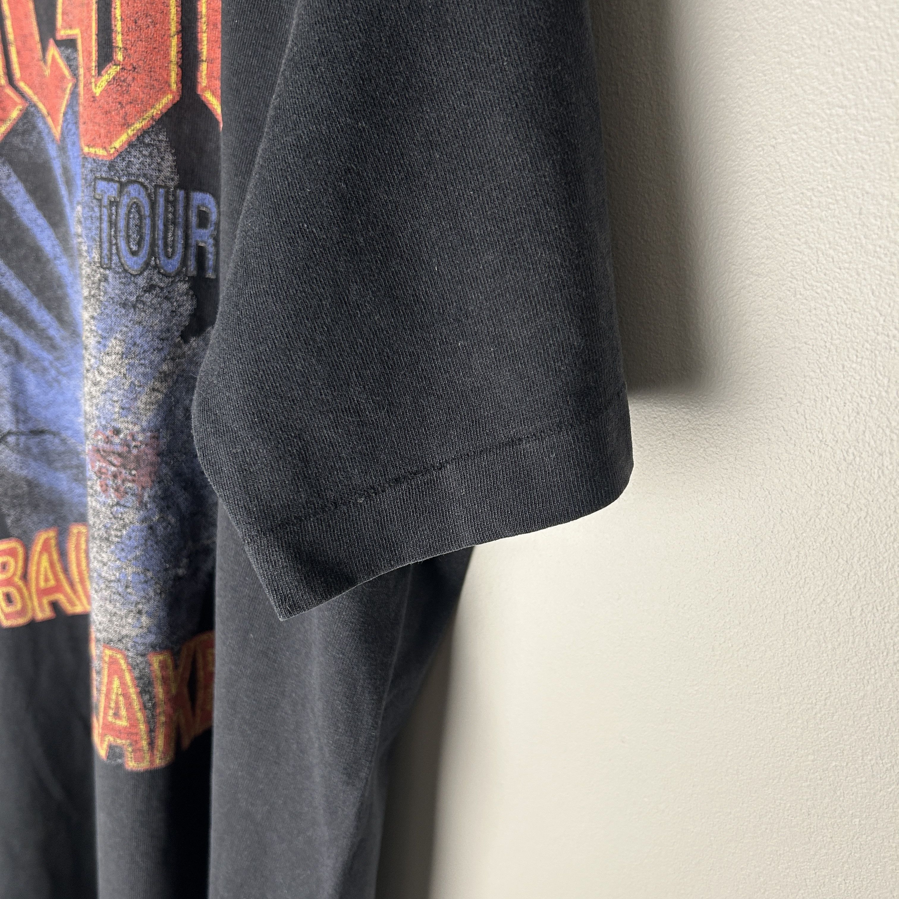 Band Tees Vintage AC/DC Ballbreaker Tour 1996 Band T-shirt Size US XL / EU 56 / 4 - 6 Thumbnail