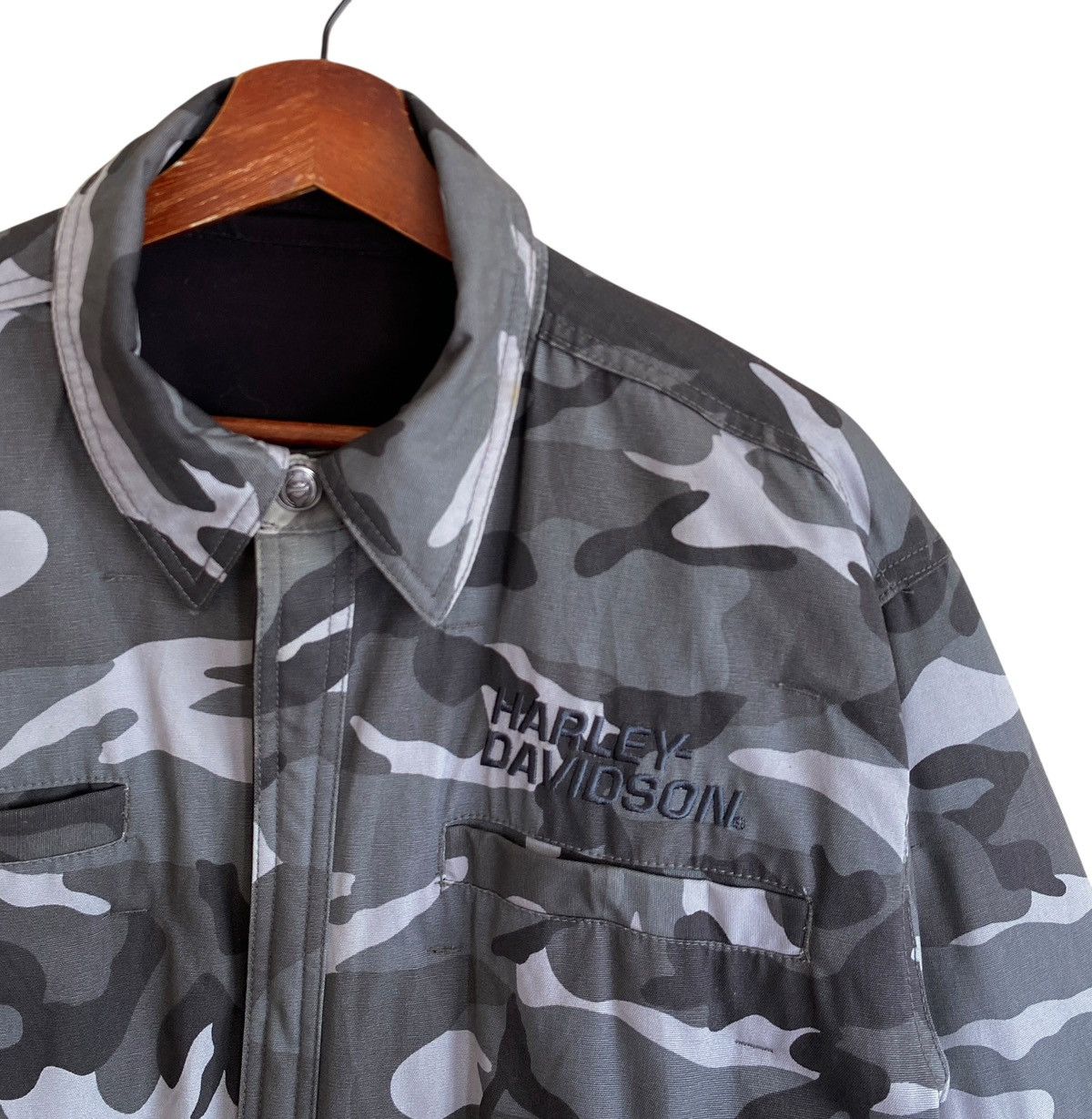 Harley Davidson Vintage Harley Davidson Camouflage Reversible Jacket 1990s Size US S / EU 44-46 / 1 - 7 Thumbnail