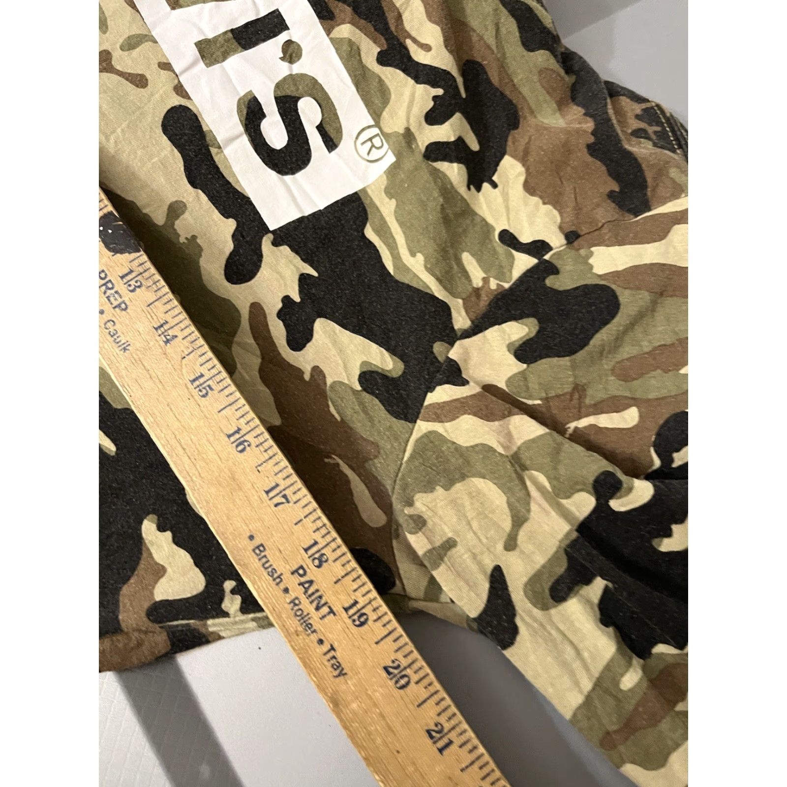 Levi's VINTAGE Levi's Hoodie Shirt Mens L Green Camouflage Long Sleeve Lightweight Spell Out (Center) Mens Size US L / EU 52-54 / 3 - 5 Thumbnail