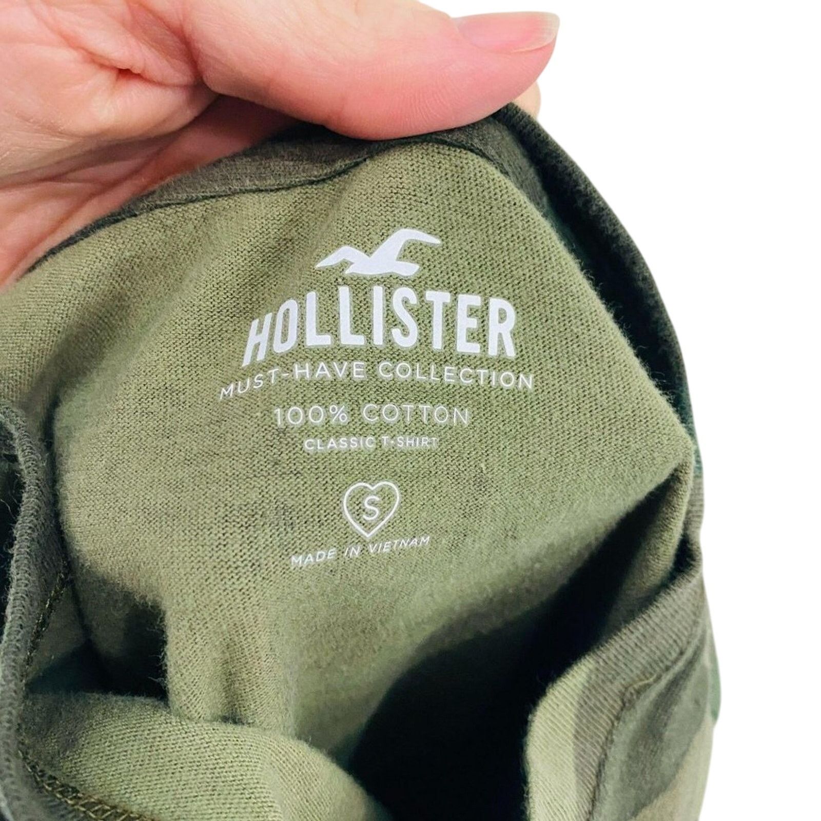 Hollister Hollister Women's Must Have Collection Camo Tee Small Size S / US 4 / IT 40 - 5 Thumbnail