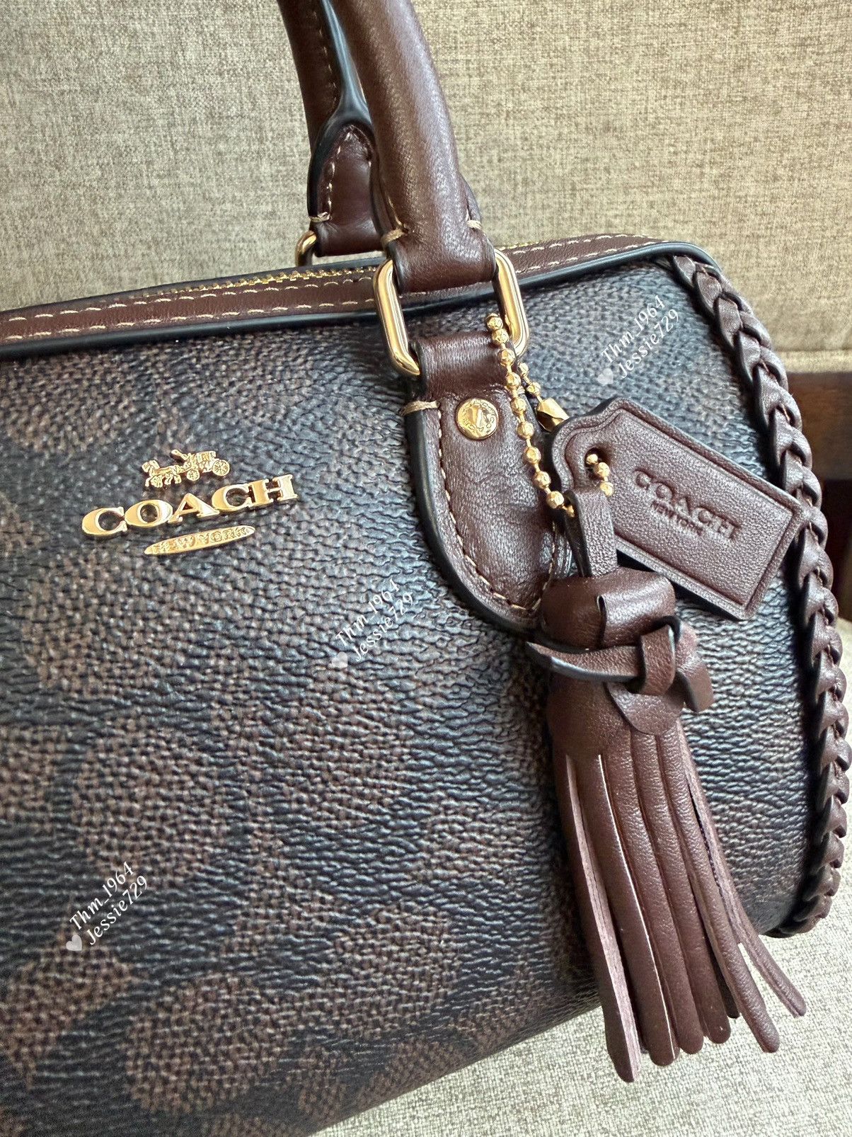 Coach NWT！COACH Mini Rowan Crossbody Bag In Signature With Fringe Size ONE SIZE - 3 Thumbnail