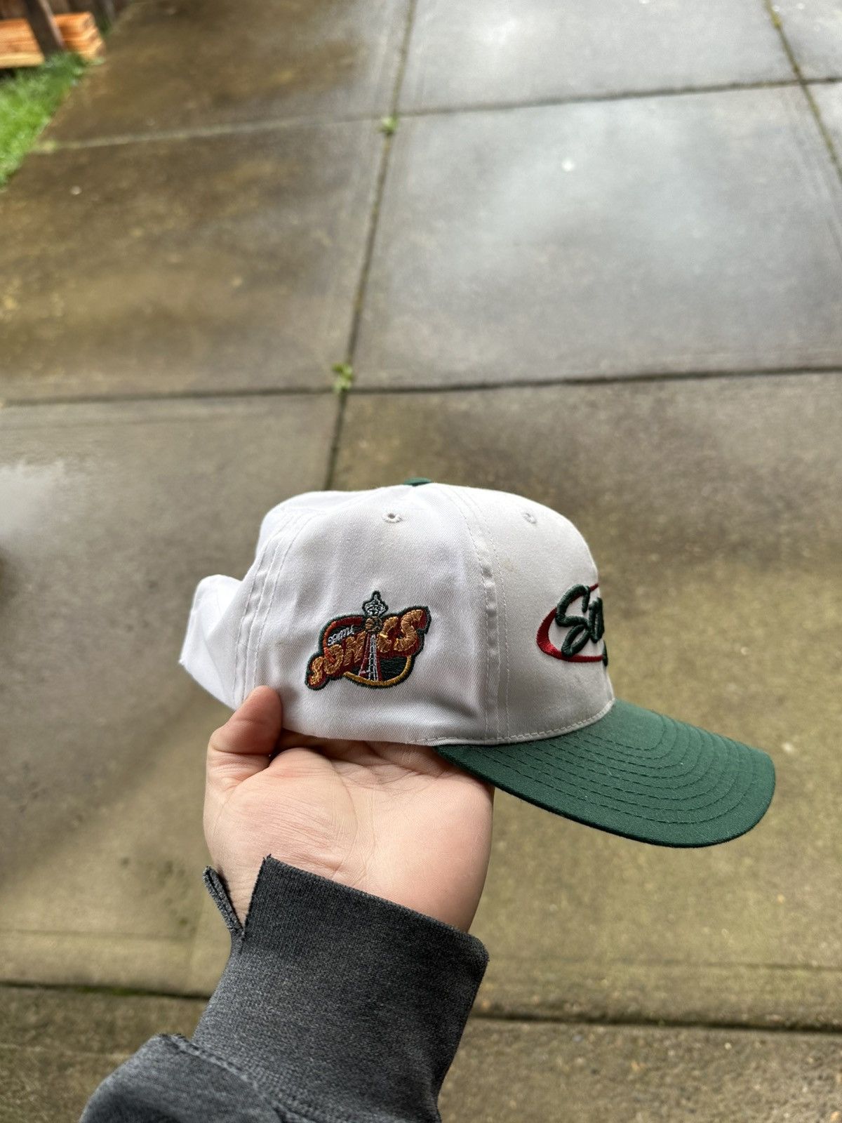 NBA Vintage Seattle sonics script hat Size ONE SIZE - 2 Thumbnail