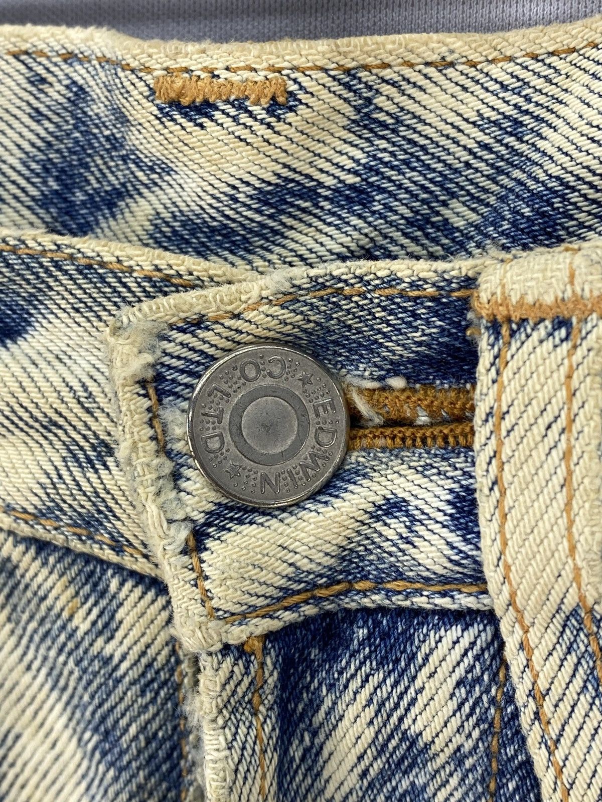 Edwin Vintage 90’s Edwin Acidwash Distressed Denim Short Pants Size US 28 / EU 44 - 8 Thumbnail