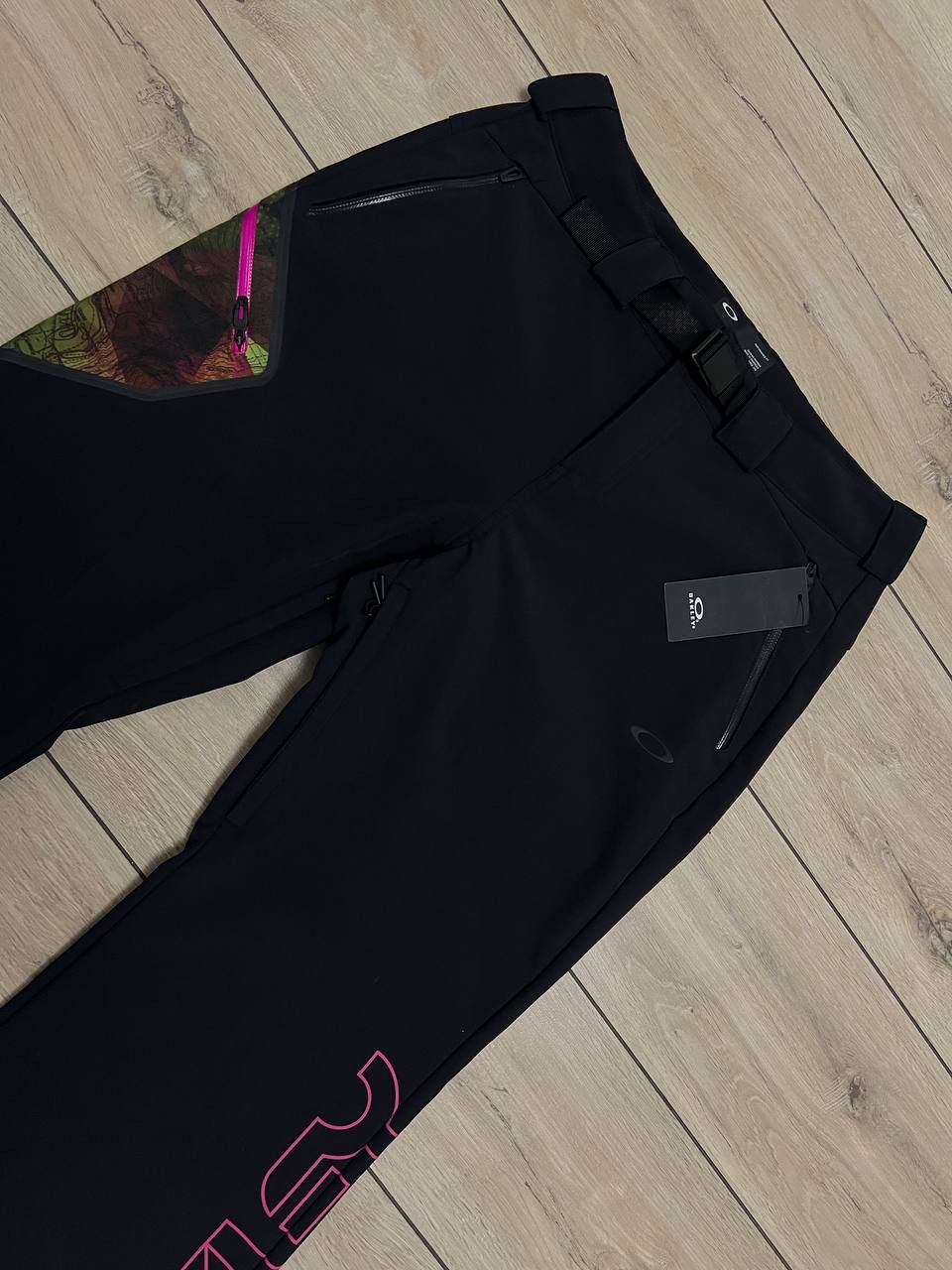 Oakley Oakley Hourglass Softshell Ski Snow Active Pants sz US L Size 34" / US 12 / IT 48 - 4 Thumbnail