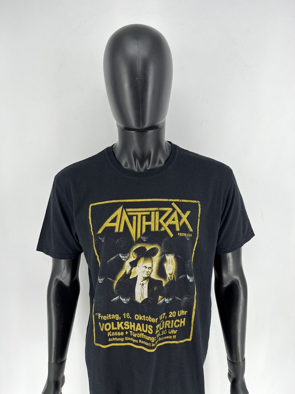 Band Tees Vintage Y2K Anthrax Horror Skulls Band Rock Streetwear Tee Size US XL / EU 56 / 4 - 5 Thumbnail