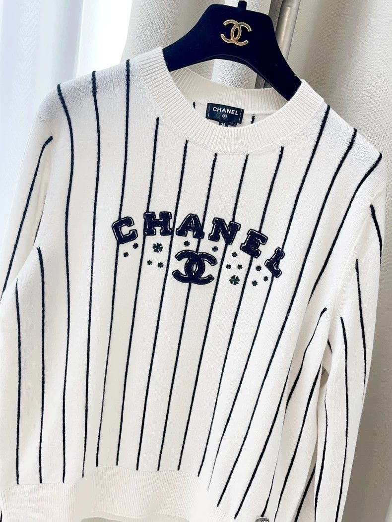 Chanel Chanel 23P spring and summer preview yards white vertical Size XS / US 0-2 / IT 36-38 - 2 Thumbnail