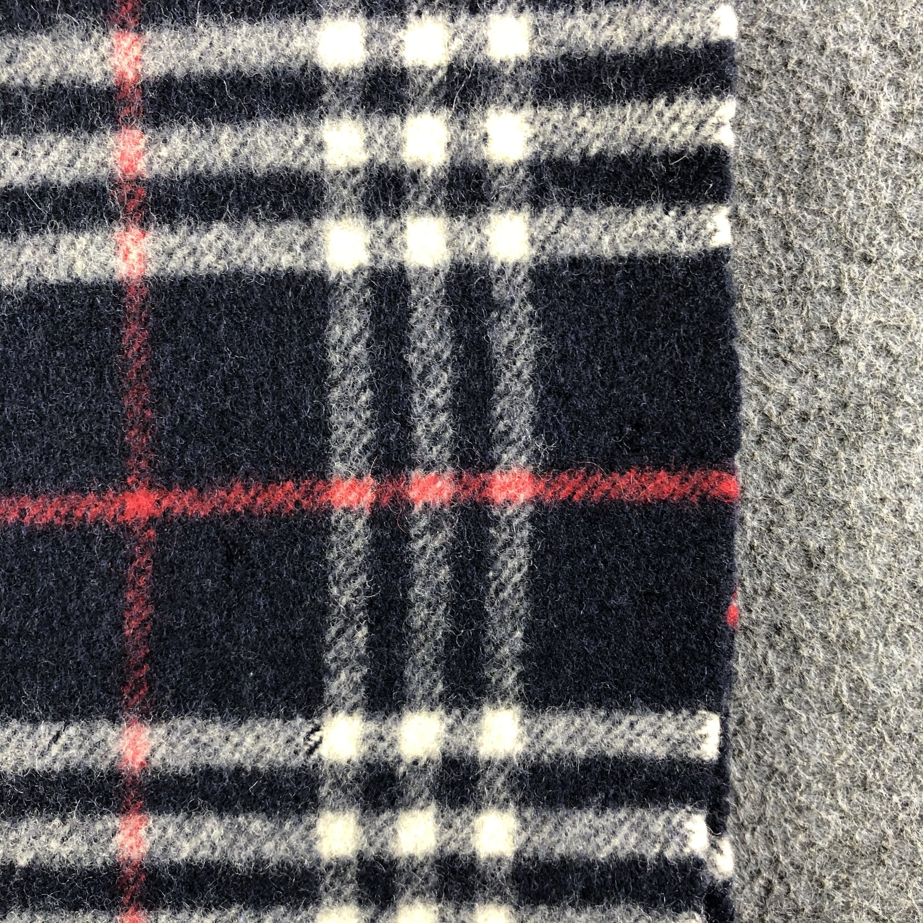 Burberry Scarf / Muffler / Neckwear P108