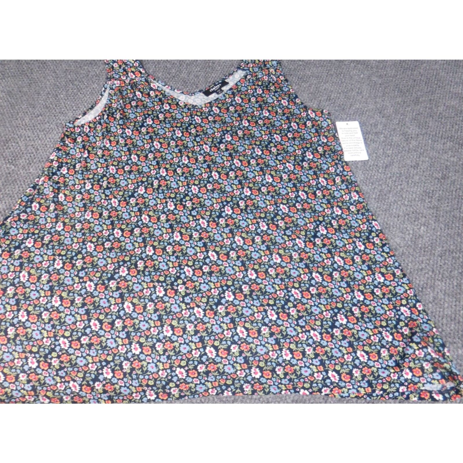 Vintage Chelsea Womens Blouse 1X Blue Pullover Stretch Casual Round Neck Sleeveless Button Rayon Floral Classic/Fitted Sleeve Plus Size Women Blouse Size XL / US 12-14 / IT 48-50 - 3 Thumbnail