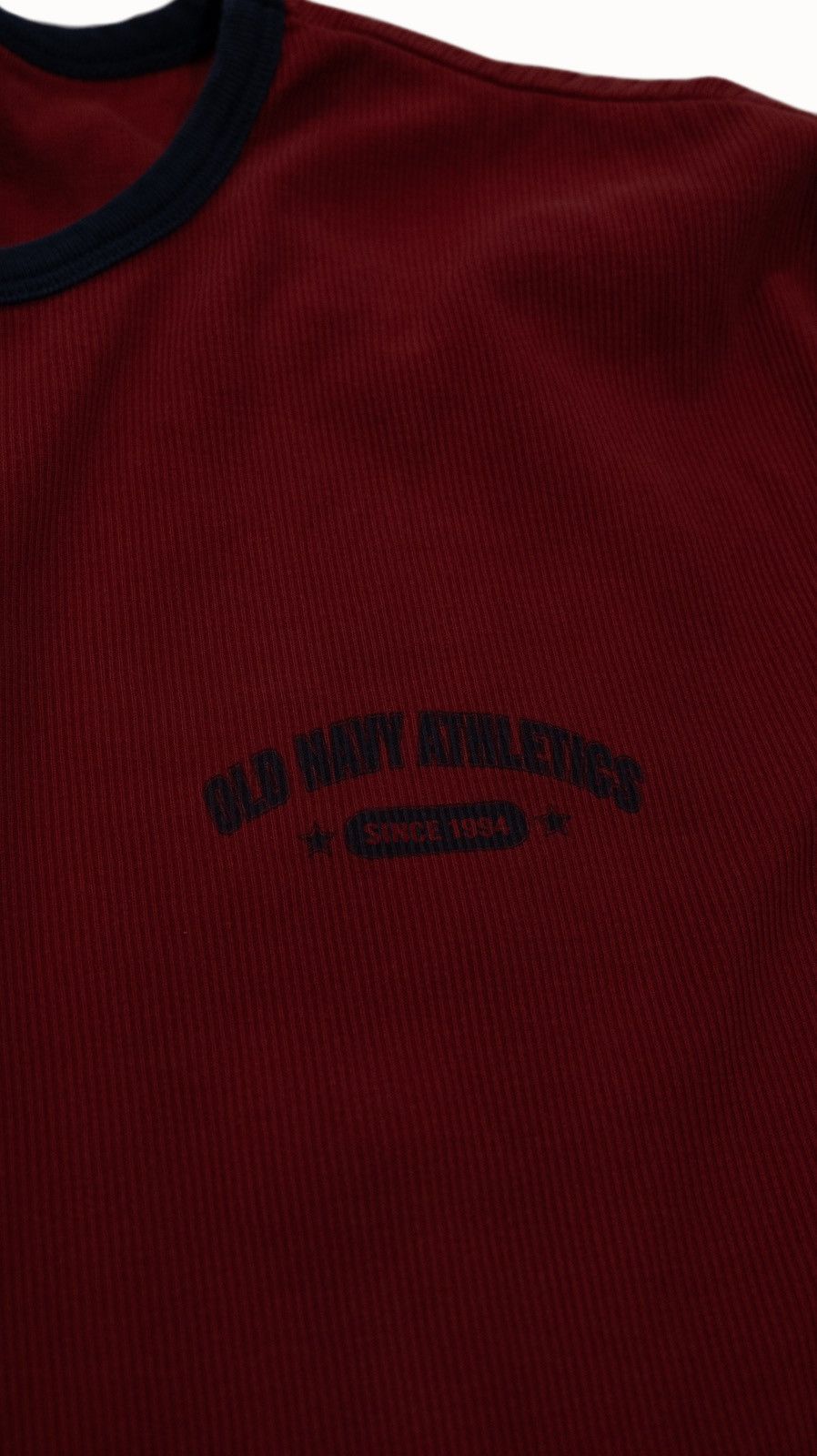 Old Navy × Vintage ‘00 Old Navy T Size US S / EU 44-46 / 1 - 2 Thumbnail