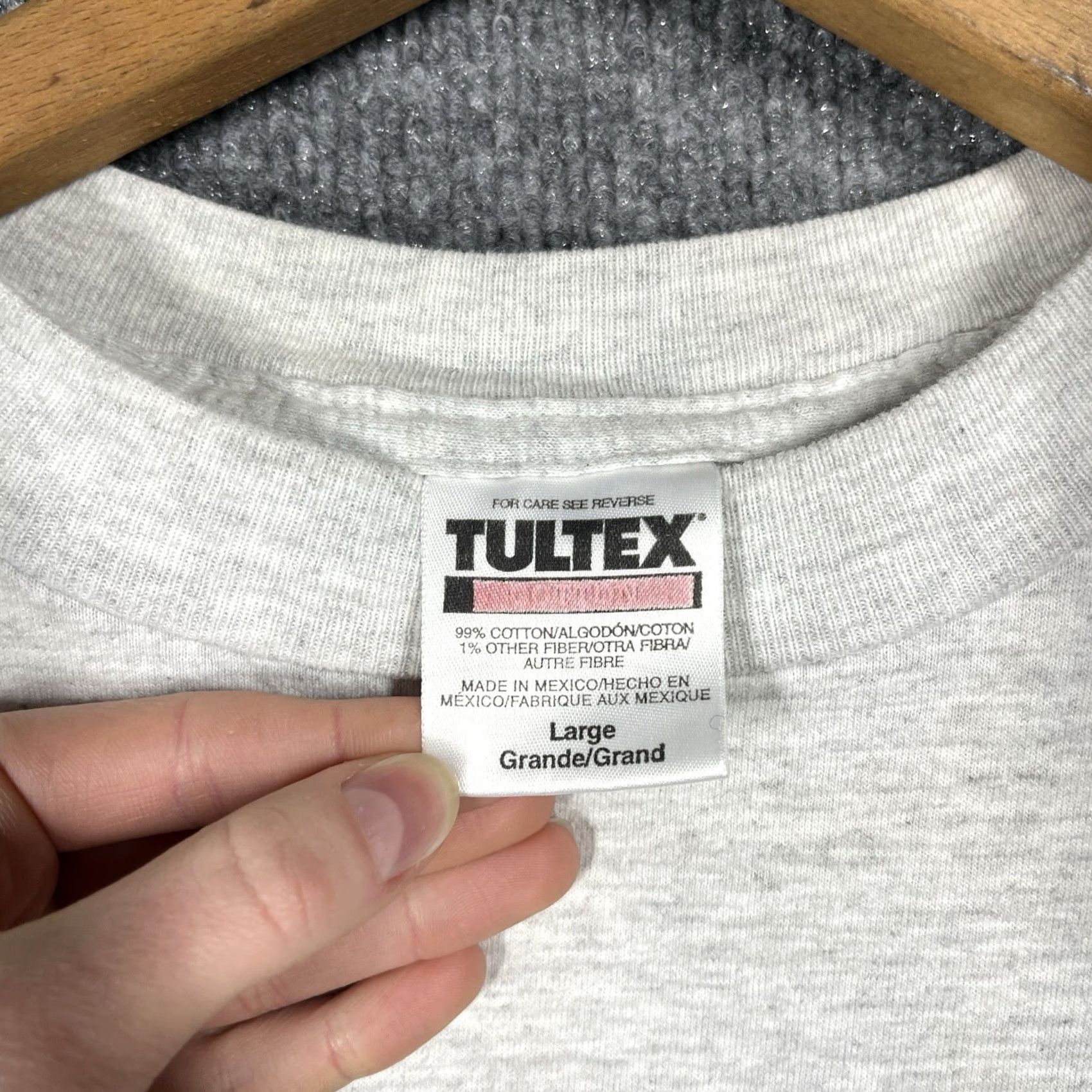 Tultex VINTAGE Morris Garages MG T Shirt Mens L Gray Logo Cotton 90s Cars Tultex Shirt Men Gray Logo 90s Size US L / EU 52-54 / 3 - 5 Thumbnail