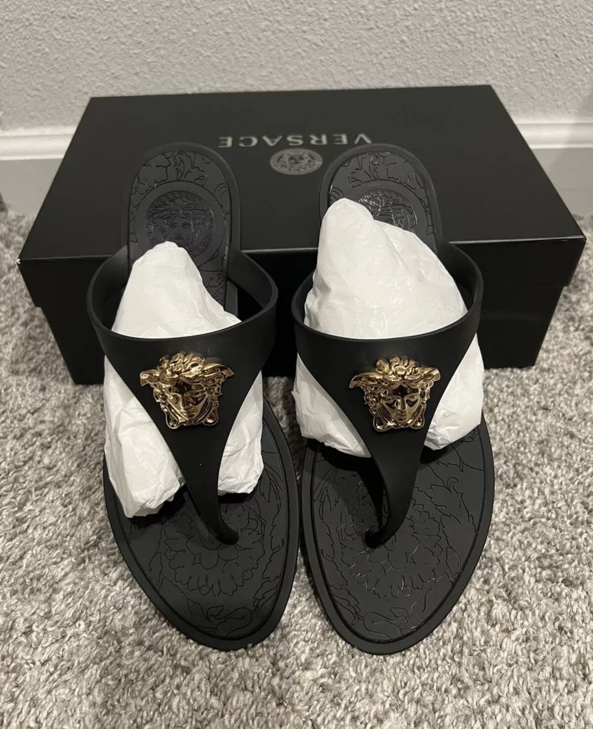 Versace Brand new Women’s Versace slippers Size US 6 / IT 36 - 1 Thumbnail