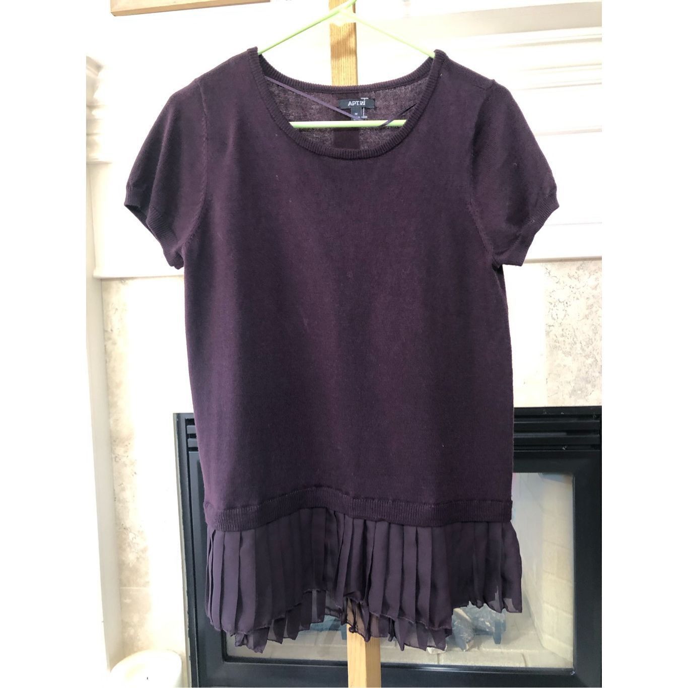 Apt. 9 Apt 9. Women’s Purple Ruffle Bottom Trim Short Sleeve Blouse Size M / US 6-8 / IT 42-44 - 1 Thumbnail