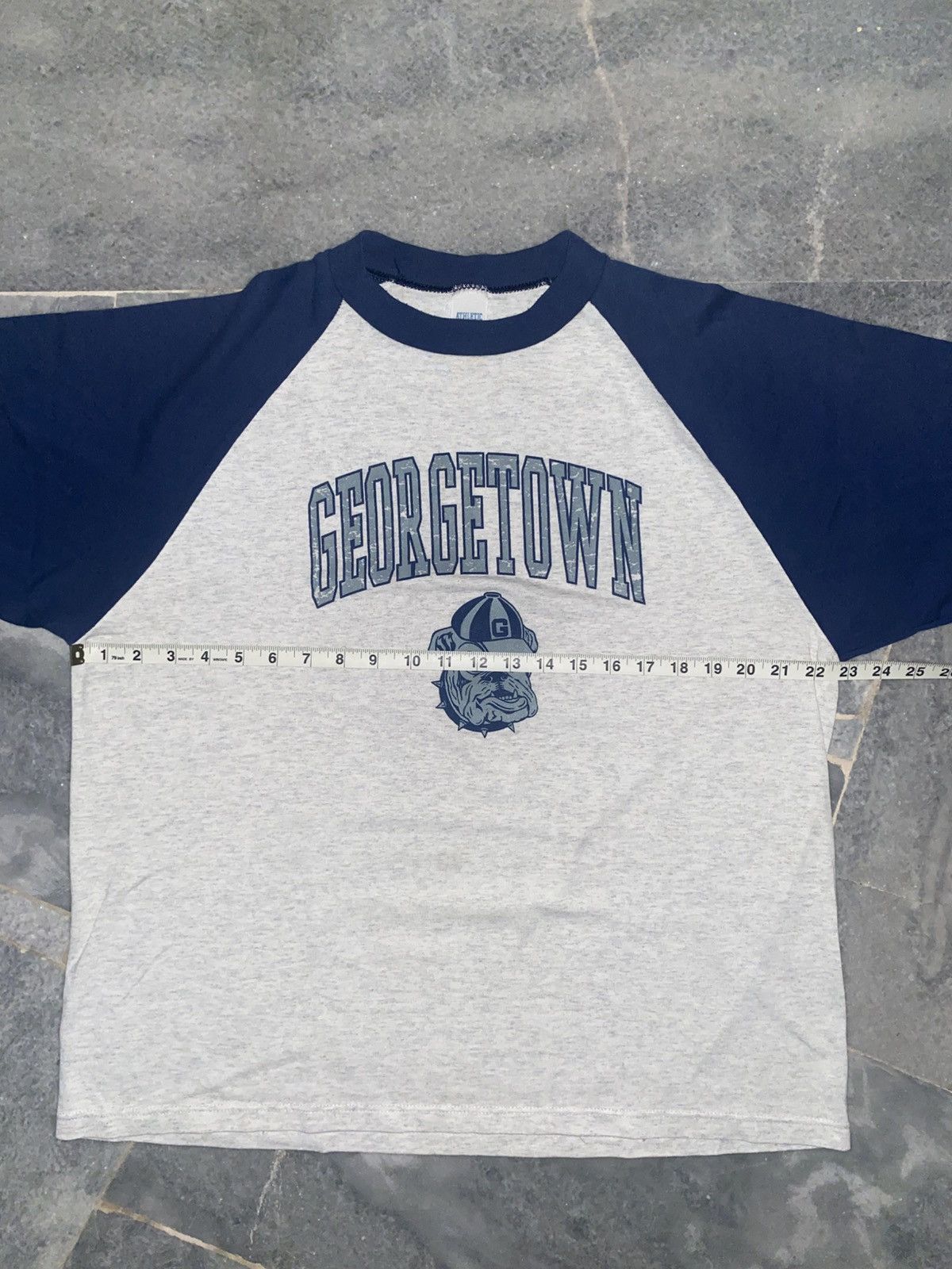 Vintage Vintage 1970s Single Stitch Georgetown Hoyas Bulldogs Tee Size US M / EU 48-50 / 2 - 2 Thumbnail