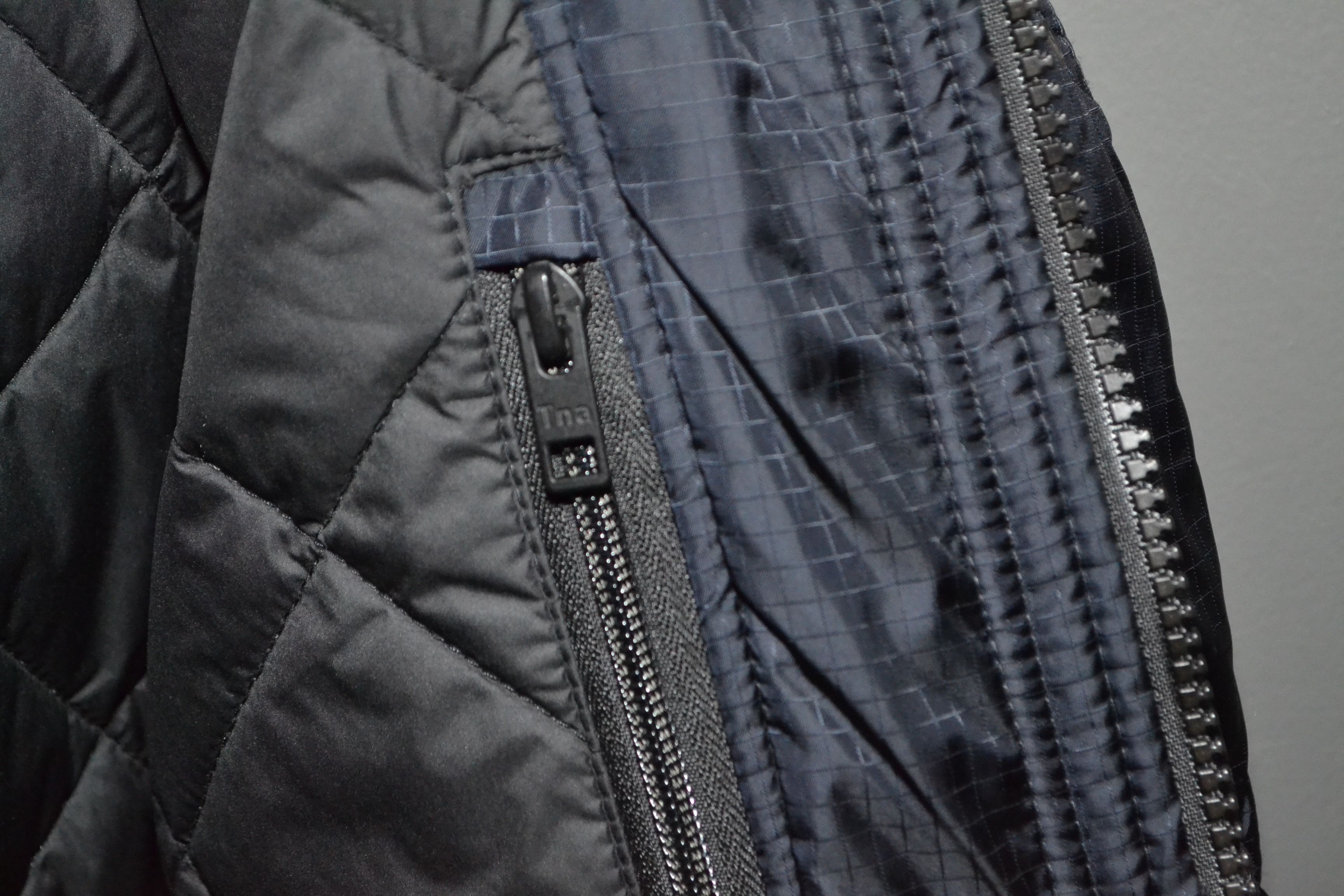Aritzia × TNA Tna Ariztia Slater Coat XS Ripstop Primaloft Parka Eclipse Size XS / US 0-2 / IT 36-38 - 12 Thumbnail