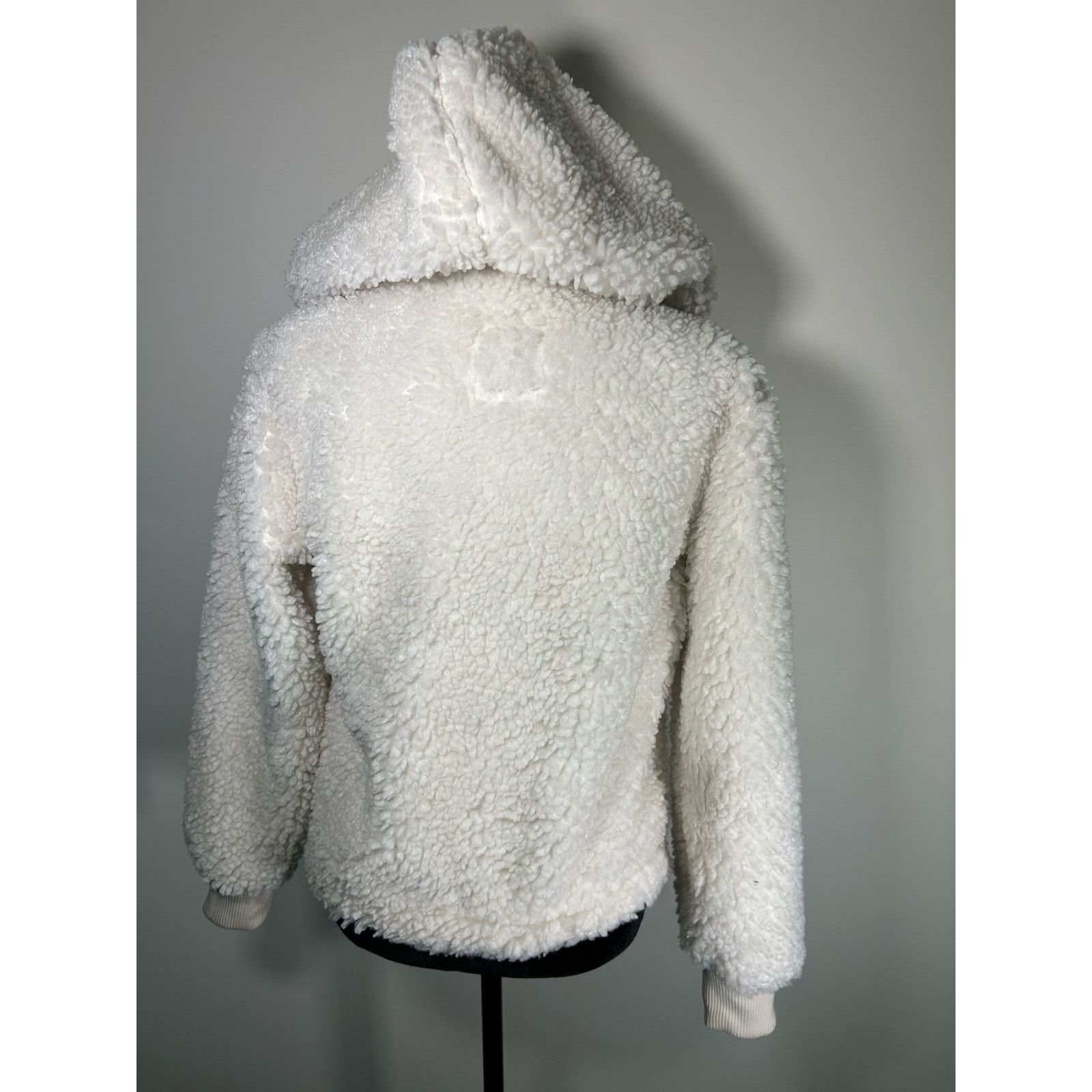 Abercrombie & Fitch Abercrombie & Fitch Sherpa Fleece Jacket Size XS Hooded Size XS / US 0-2 / IT 36-38 - 9 Thumbnail