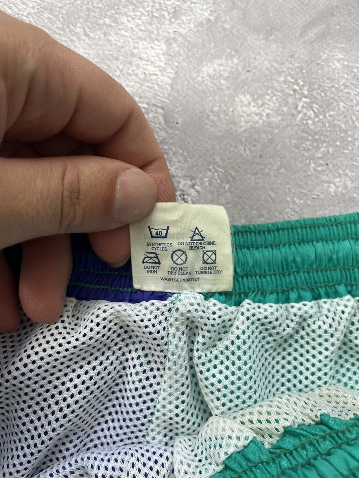 Umbro Vintage Umbro Nylon Shorts Blue/Green Made in England XL Size US 36 / EU 52 - 7 Thumbnail