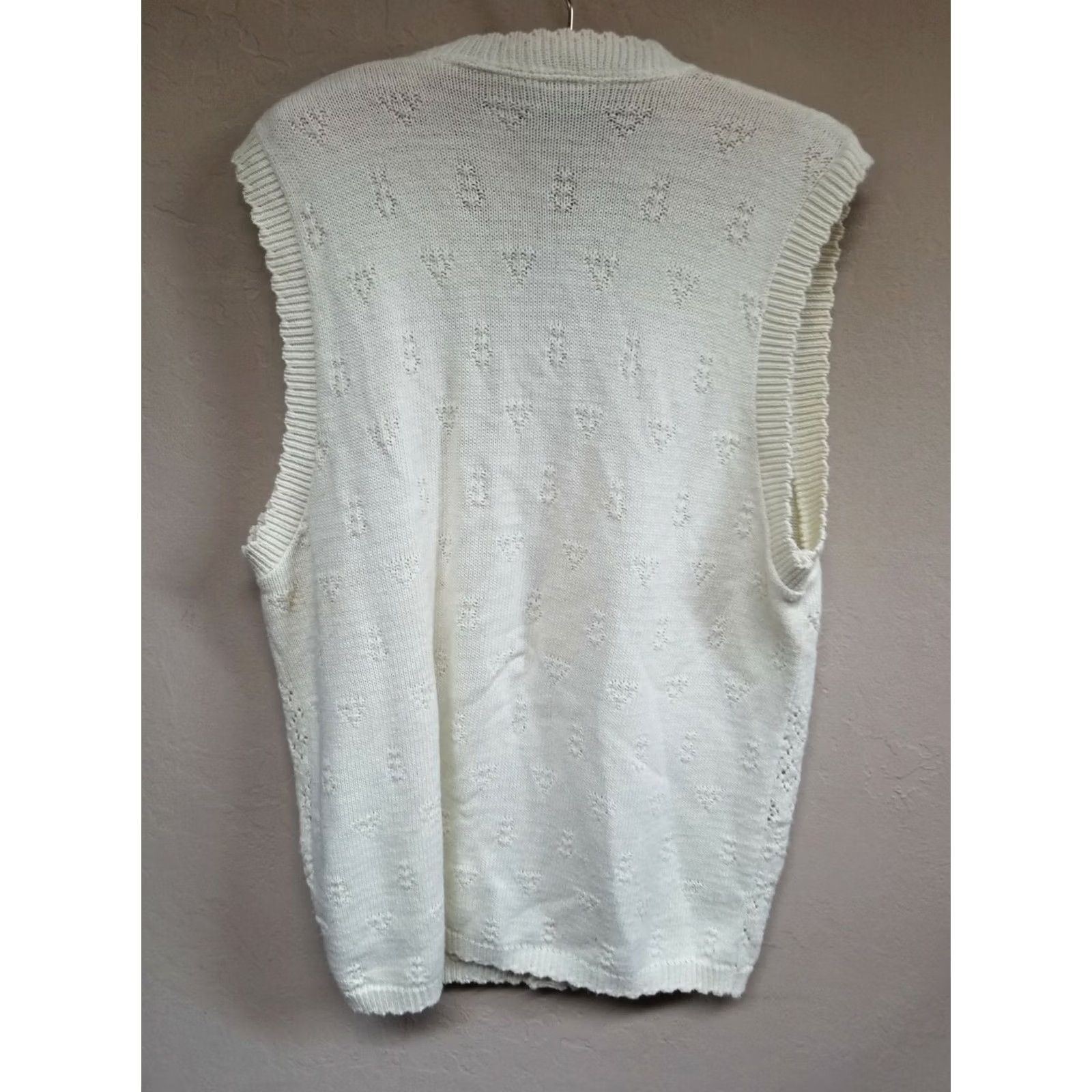 Vintage The Villager Vest Womens Medium Button Down V-Neck Perforated Ivory Snug Knit Solid Aztec Casual Womens Size M / US 6-8 / IT 42-44 - 2 Thumbnail