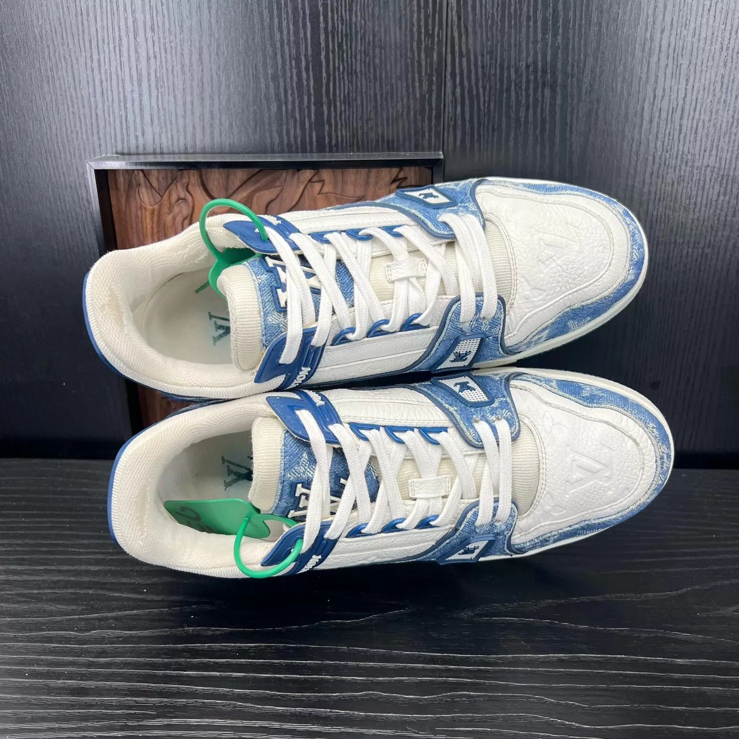 Louis Vuitton LV Trainer White & Blue Denim UK7.5/EU41.5 Midsole Scuff Fix Size US 8.5 / EU 41-42 - 7 Thumbnail