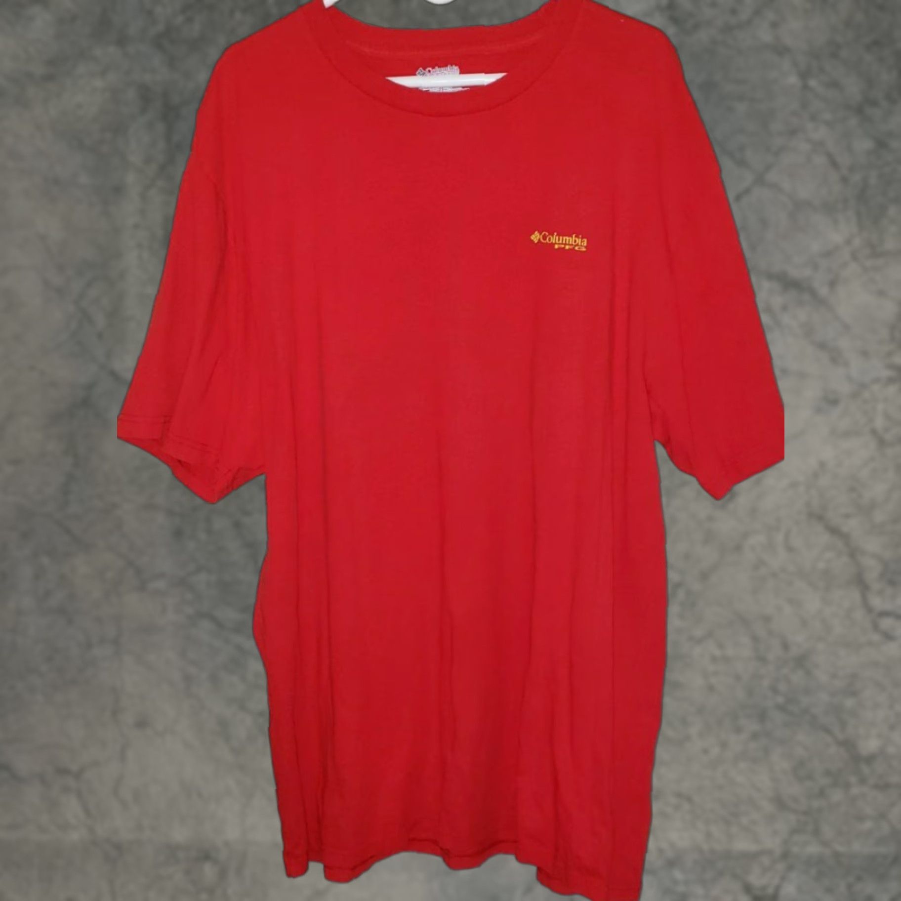 Vintage Columbia PFG Men's Red T-Shirt XLT Long Tail "I'd Rather Be Redfishing" Short Sleeve Crew Neck Cotton Knit 100% Cotton Shirt Mens Size US XL / EU 56 / 4 - 1 Thumbnail