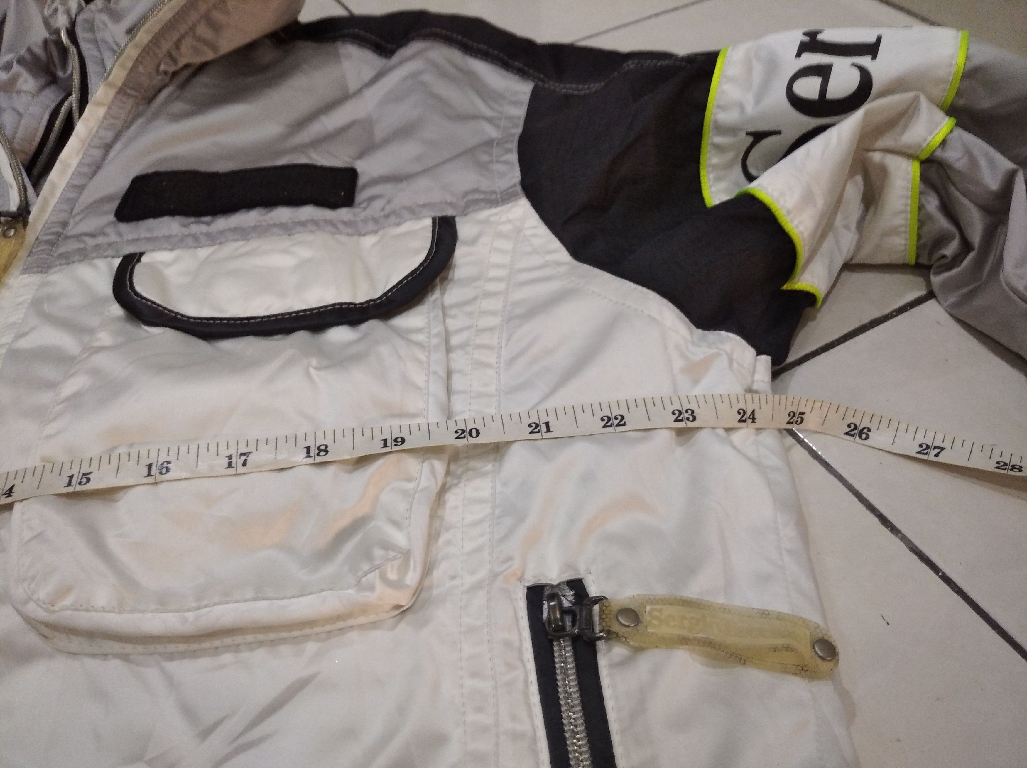 Sergio Tacchini Rare vintage Sergio Tacchini winter jacket 90's Size US L / EU 52-54 / 3 - 18 Thumbnail