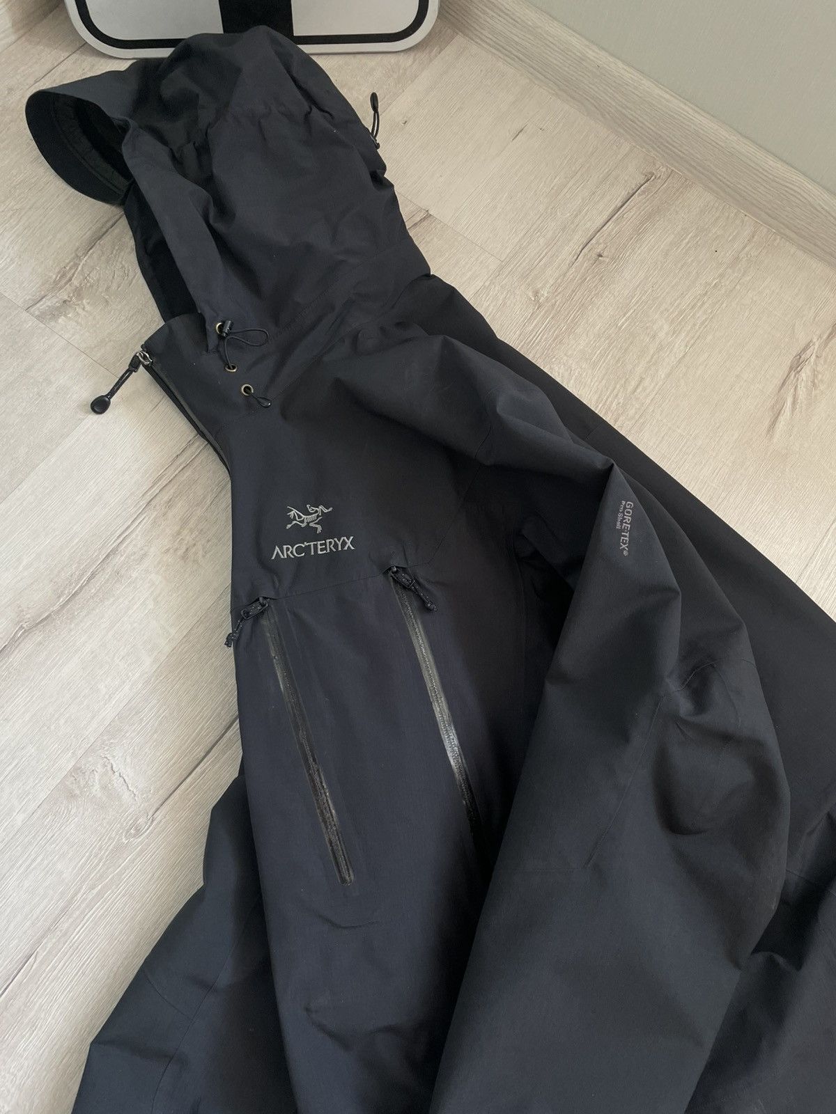 Arc'teryx Arc’teryx Theta AR GoreTex Pro Shell Jacket Vintage XCR Size US L / EU 52-54 / 3 - 14 Thumbnail