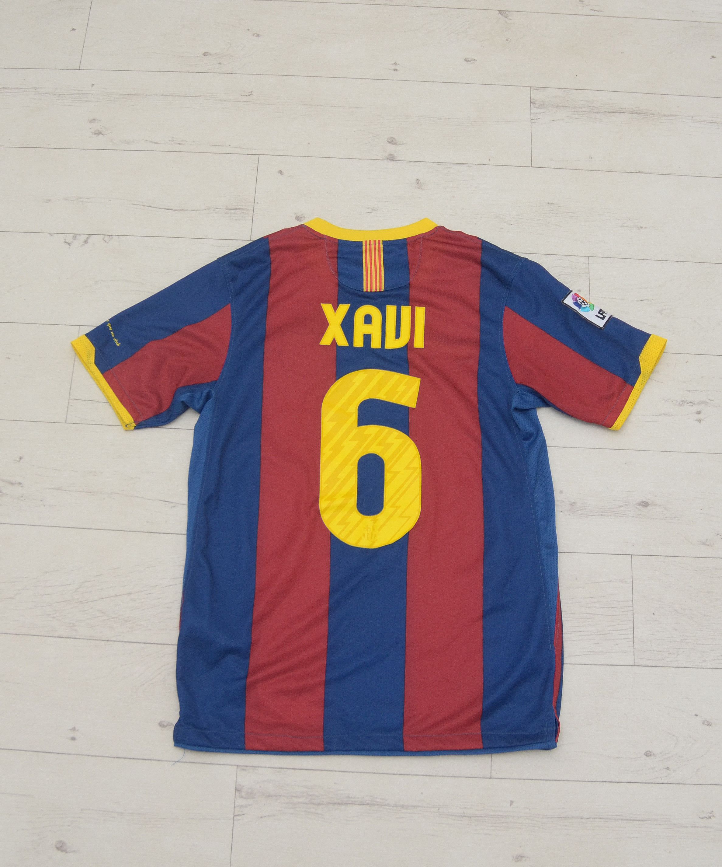★未使用タグ付★FC Barcelona Xavi 6 DRI-FIT シャツ MEN XAVI #6 FC BARCELONA 2008/2009 FOOTBALL SOCCER SHIRT