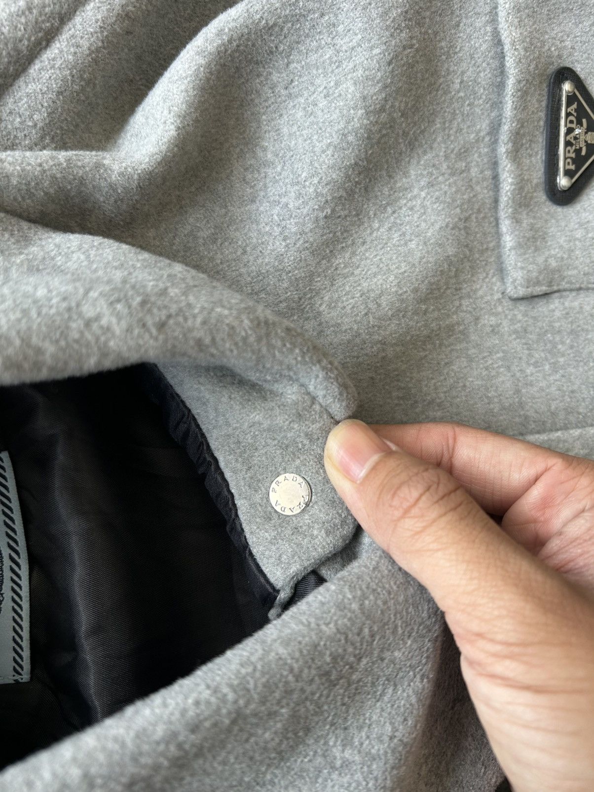 Prada PRADA Milano Wool Overshirt Boxy Jacket - Light Grey Size US L / EU 52-54 / 3 - 7 Thumbnail