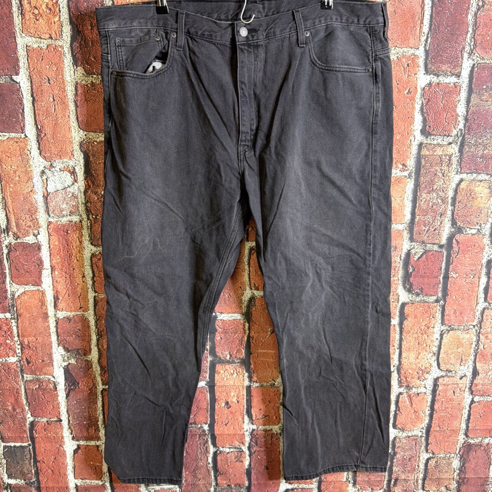 Levi's VINTAGE Levi's 569 Jeans - Denim Black 42 Inseam 30 Straight Pockets Men 42x30 Regular Size Levi's 569 Jeans - Denim Black 42x30 Green Back Pockets Size US 42 / EU 58 - 2 Thumbnail