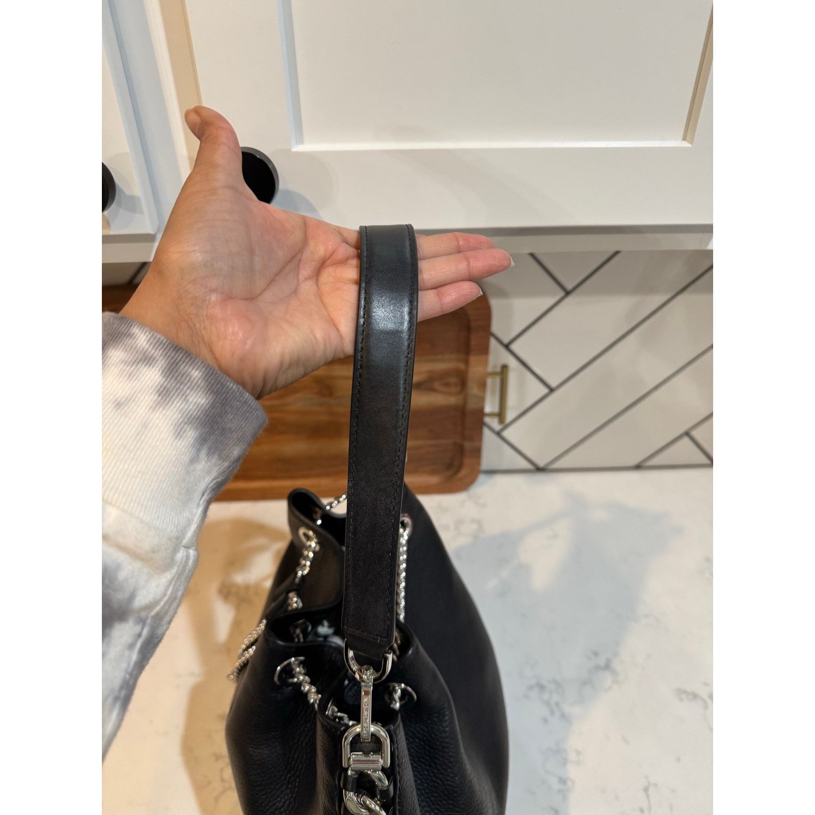 Michael Kors Michael Kors Alanis Pebbled Leather Bucket shoulder Bag Size ONE SIZE - 5 Thumbnail