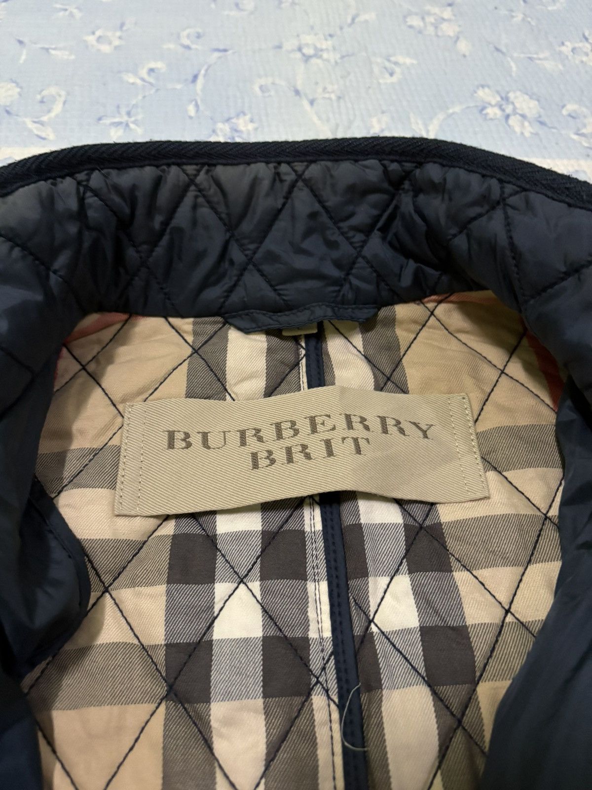 Burberry Burberry Brit Quilted Sun Faded Jacket Size US L / EU 52-54 / 3 - 12 Thumbnail