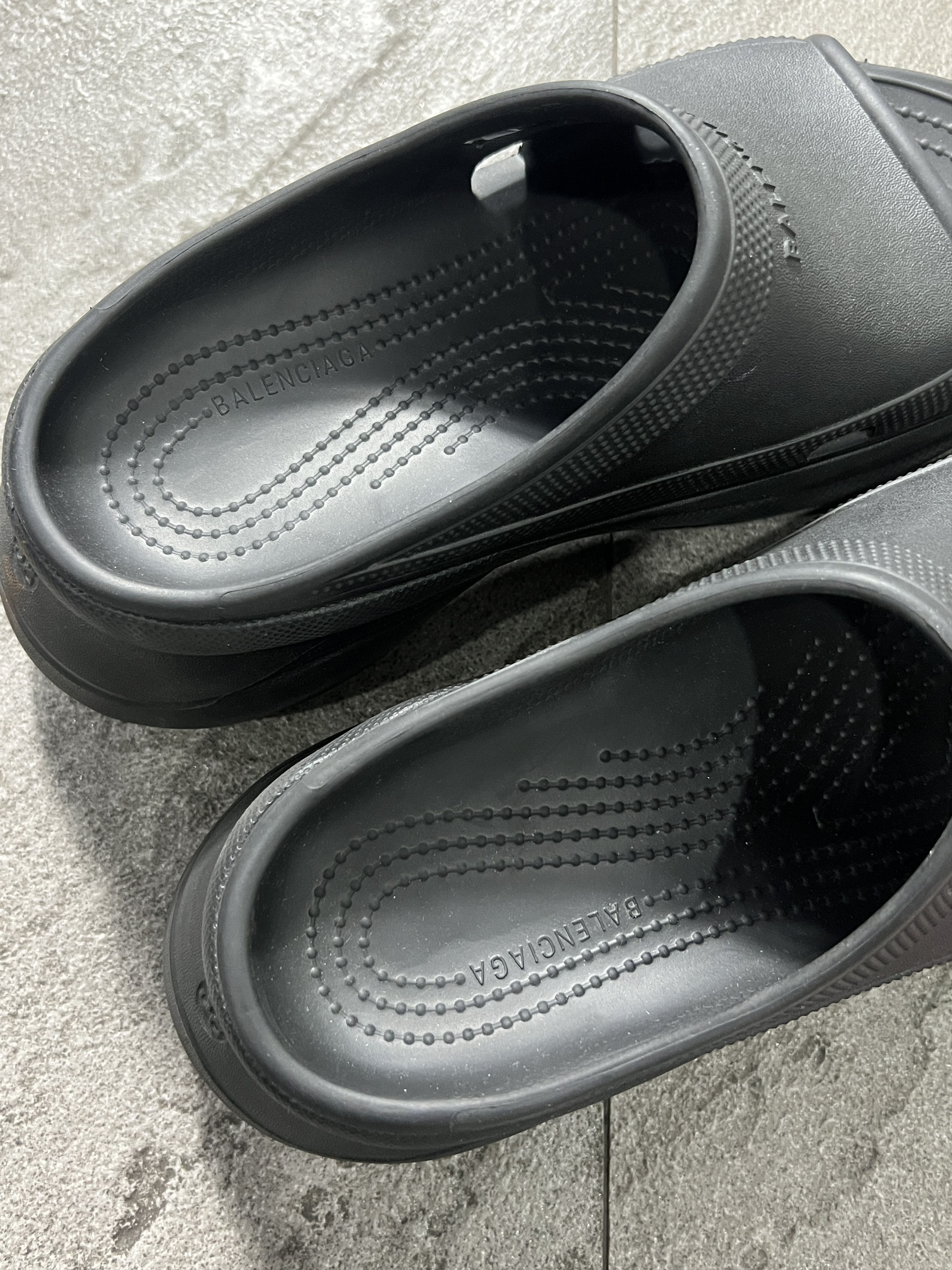 Balenciaga Balenciaga x Crocs Platform Slides Black EU38 Size US 8 / IT 38 - 8 Thumbnail