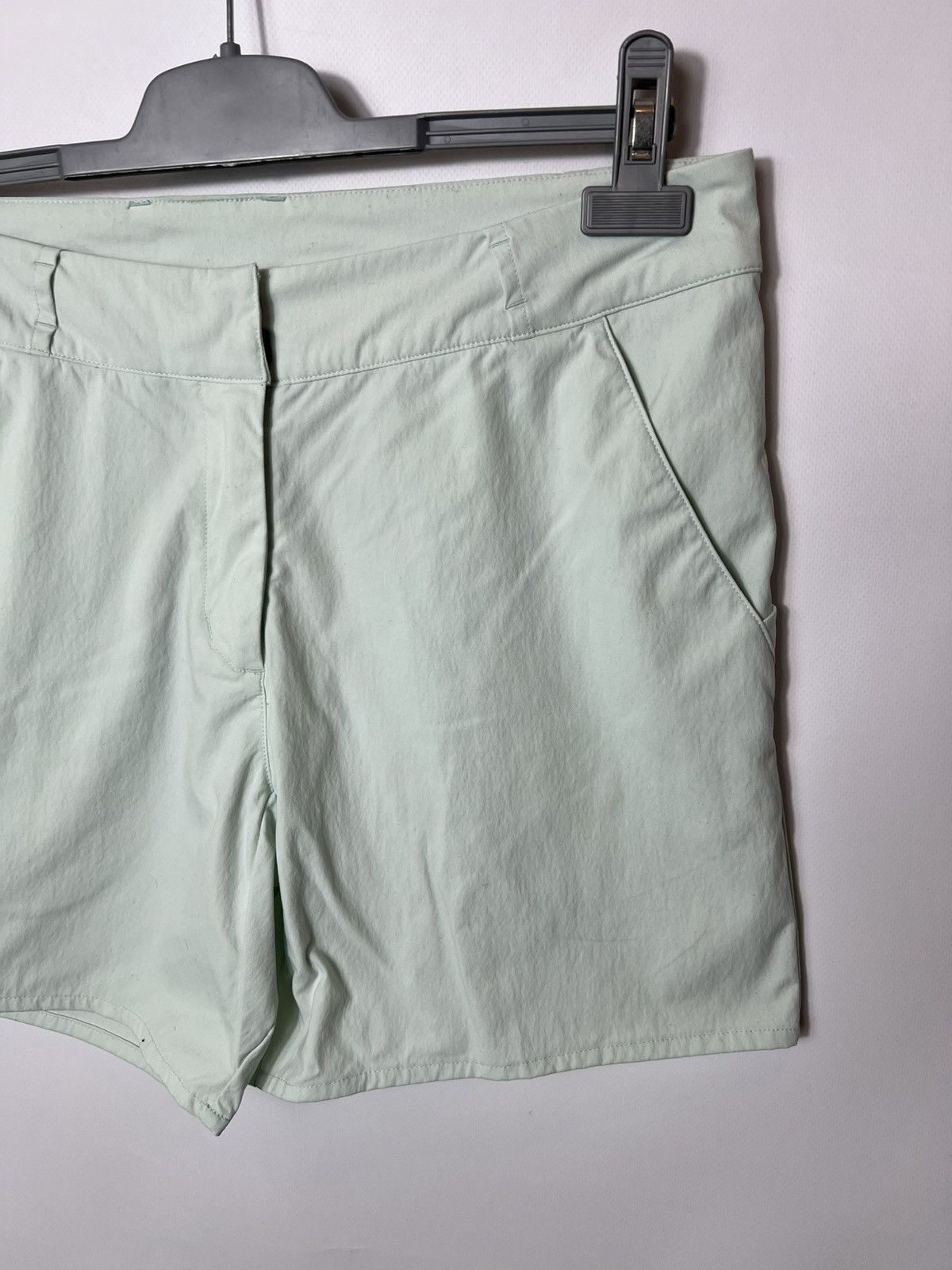 Salomon Vintage outdoor trekking Salomon Womens Shorts Size Uk 12 Size 30" / US 8 / IT 44 - 2 Thumbnail