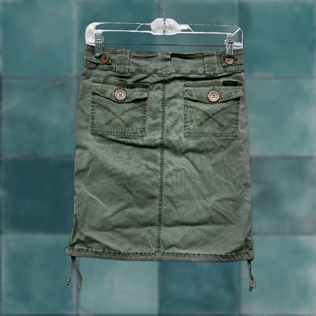 Olive VINTAGE Y2K Low Rise Cargo Skirt 0 2/24/25 Small Olive Khaki Green Fairy Grunge Women's Girls Mens Z Cavaricci Cotton Blend 2 Regular Green Sh0? Size 26" / US 2 / IT 38 - 1 Thumbnail
