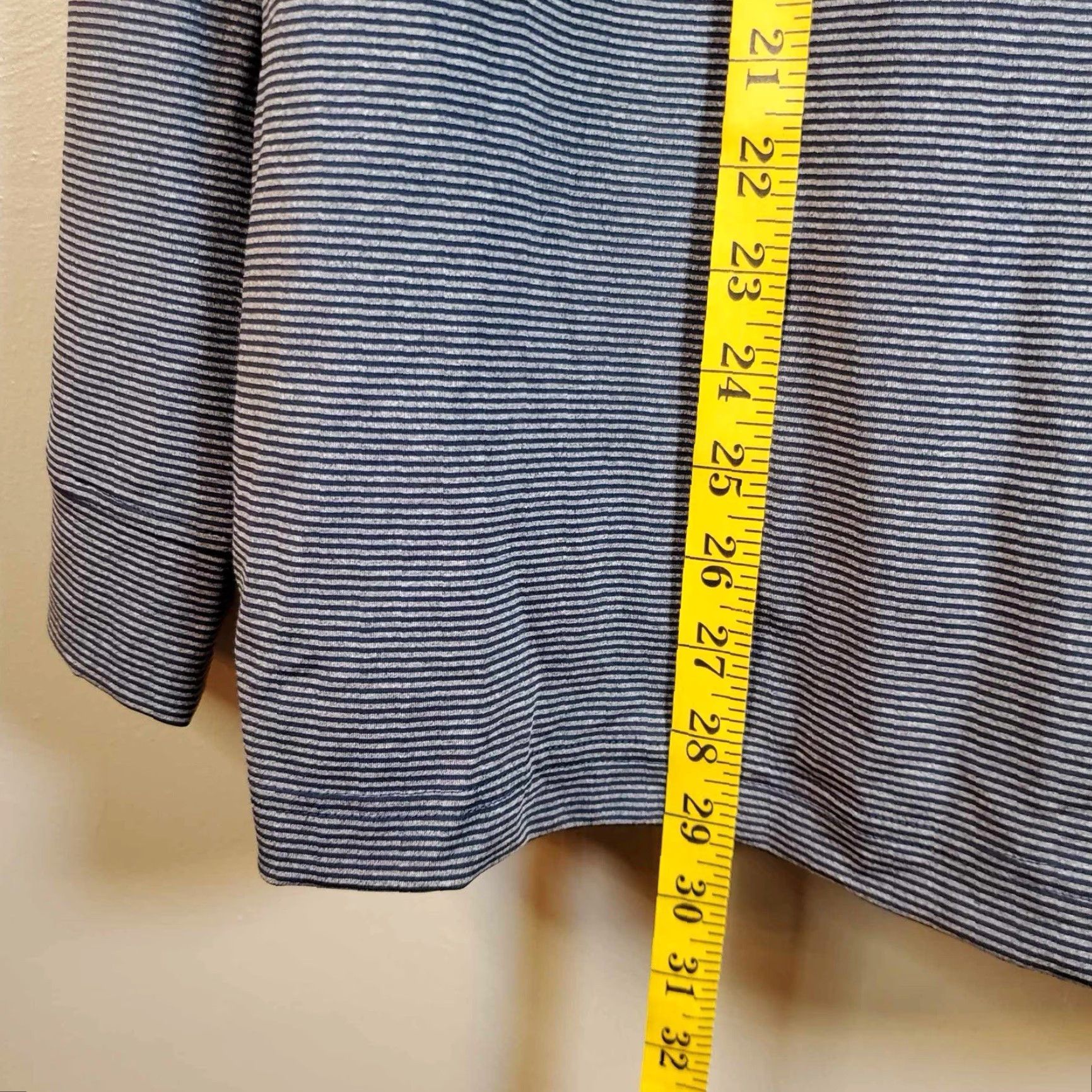 Vintage Walter Hagen Polo Shirt Mens Dark Gray Essentials Performance Long Sleeve Size M Size US M / EU 48-50 / 2 - 7 Thumbnail
