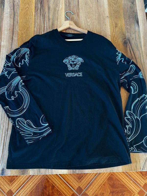 Versace Versace black long sleeve Size US XXL / EU 58 / 5 - 1 Thumbnail