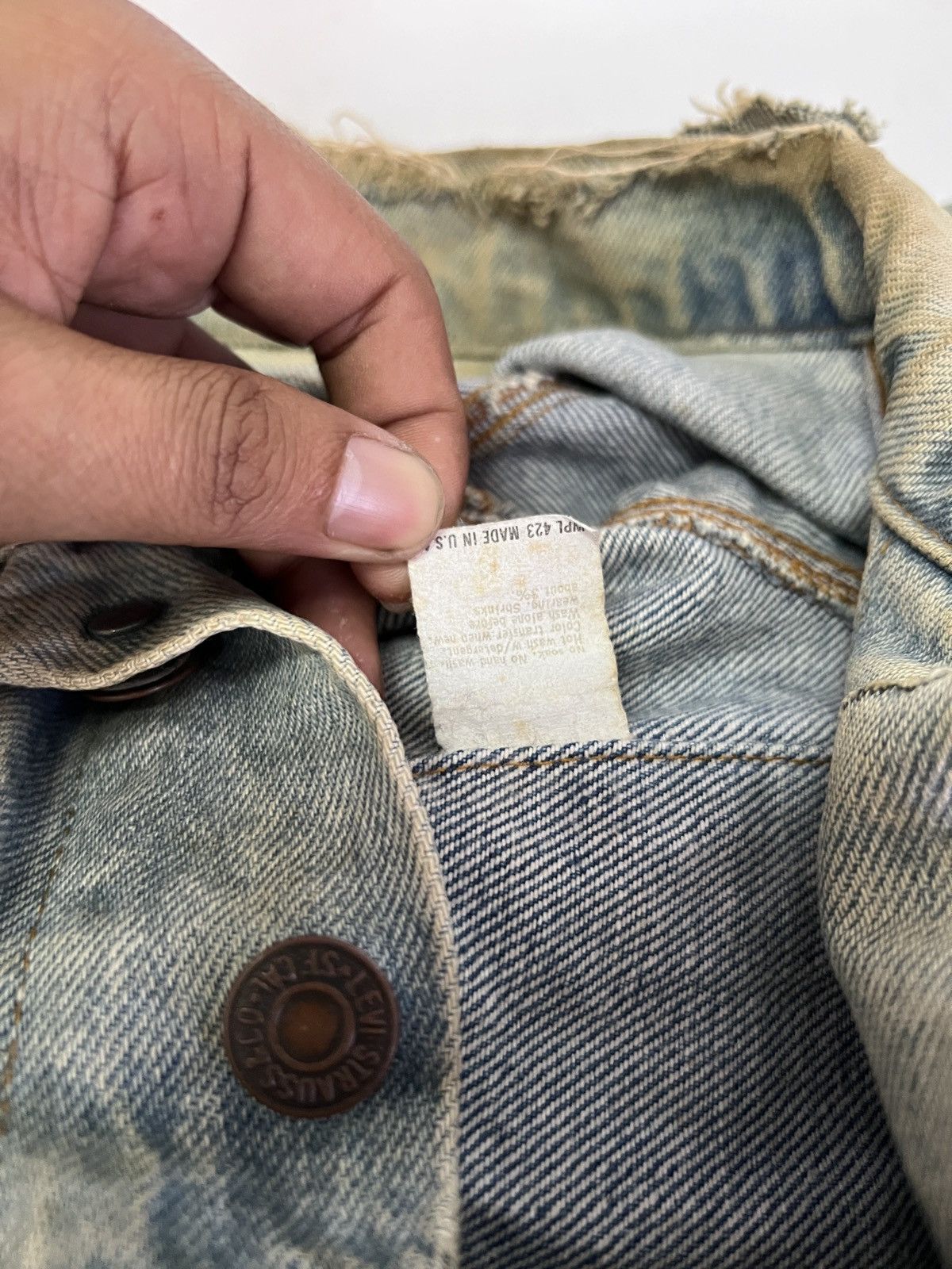 Levi's Vintage Levis Distress Denim Jacket Size US S / EU 44-46 / 1 - 14 Thumbnail