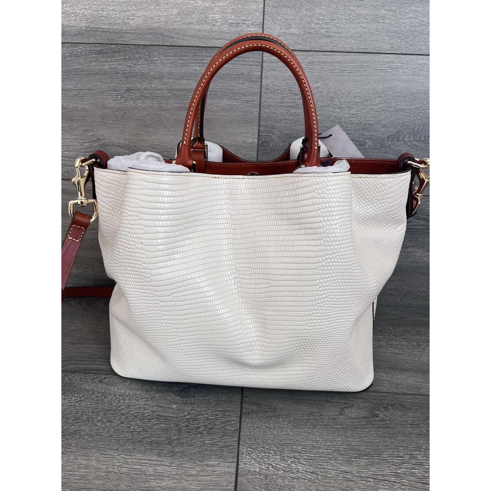 Dooney & Bourke Dooney & Bourke Embosed Lizard Large Barlow Bone Bag B000540 Size ONE SIZE - 5 Thumbnail