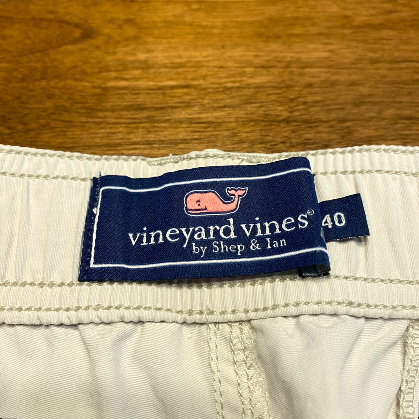 Vineyard Vines Vineyard Vines Shorts Mens 40 Tan Brown Cargo Pocket 7" 100% Nylon Trail Stretch Size US 40 / EU 56 - 4 Thumbnail