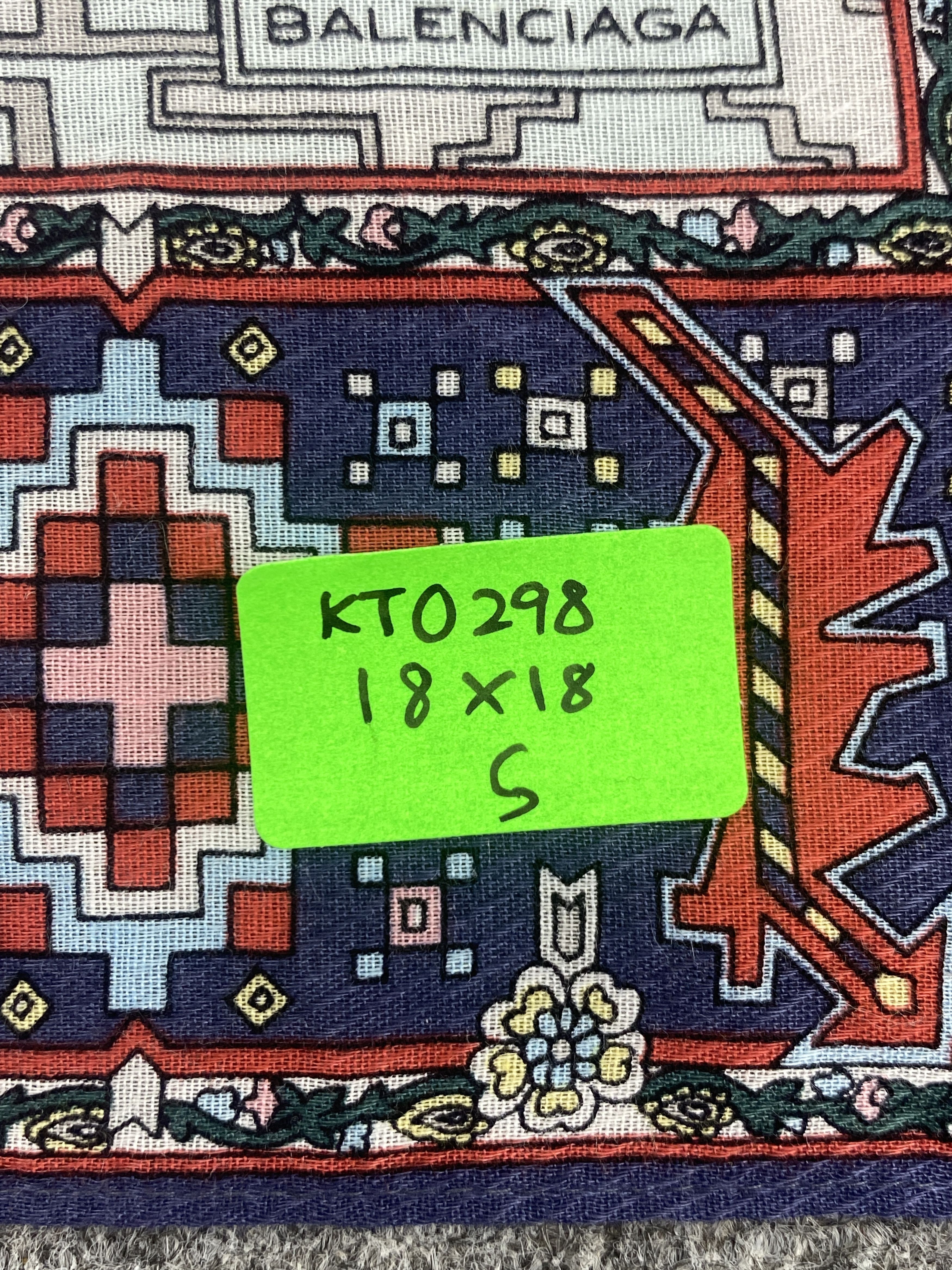 Balenciaga Vintage Balenciaga Handkerchief / Neckerchief KT0298 Size ONE SIZE - 9 Thumbnail