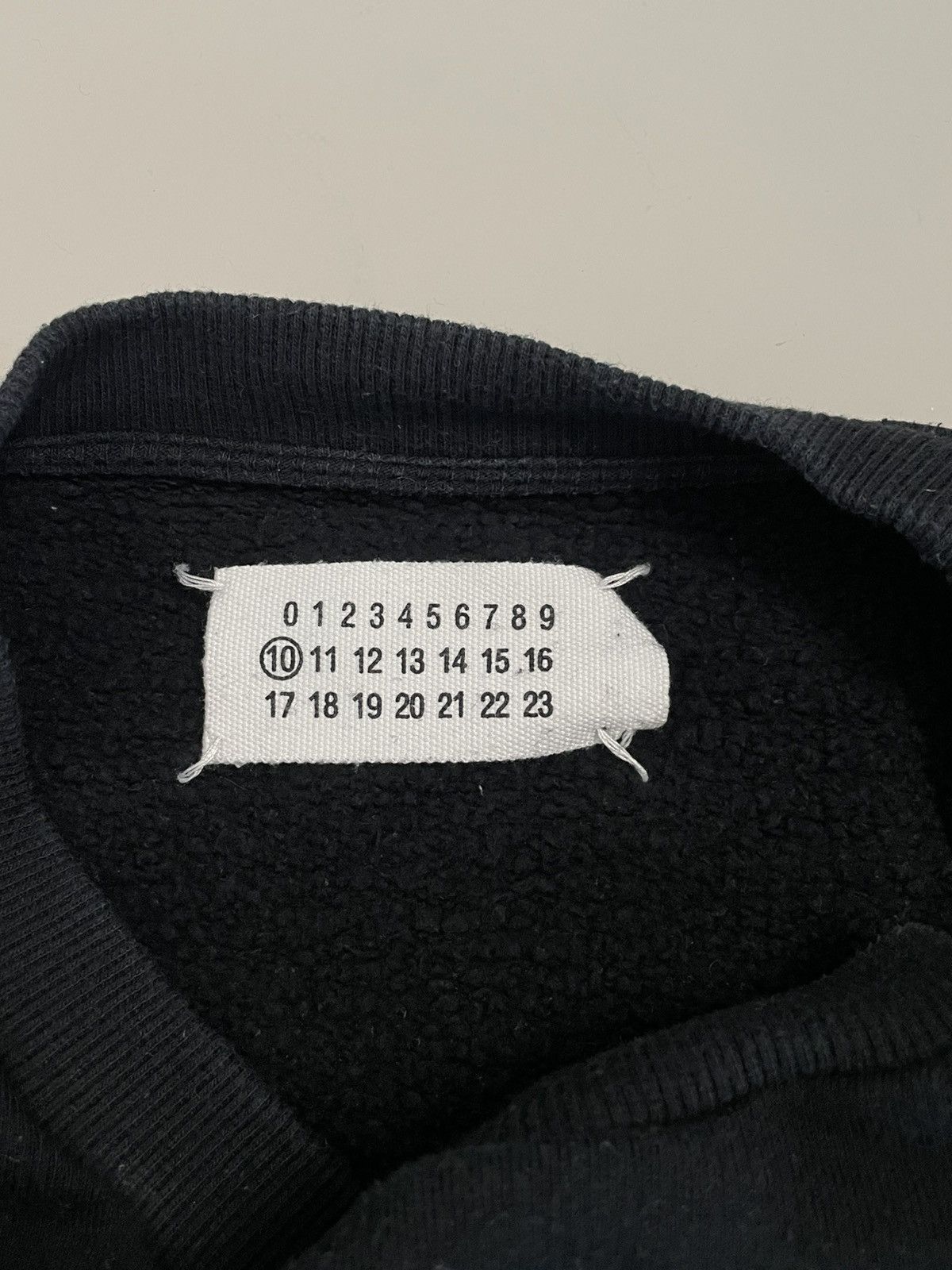 Maison Margiela Maison Margiela FW09 Broken Vinyl Sweatshirt Size US M / EU 48-50 / 2 - 5 Thumbnail