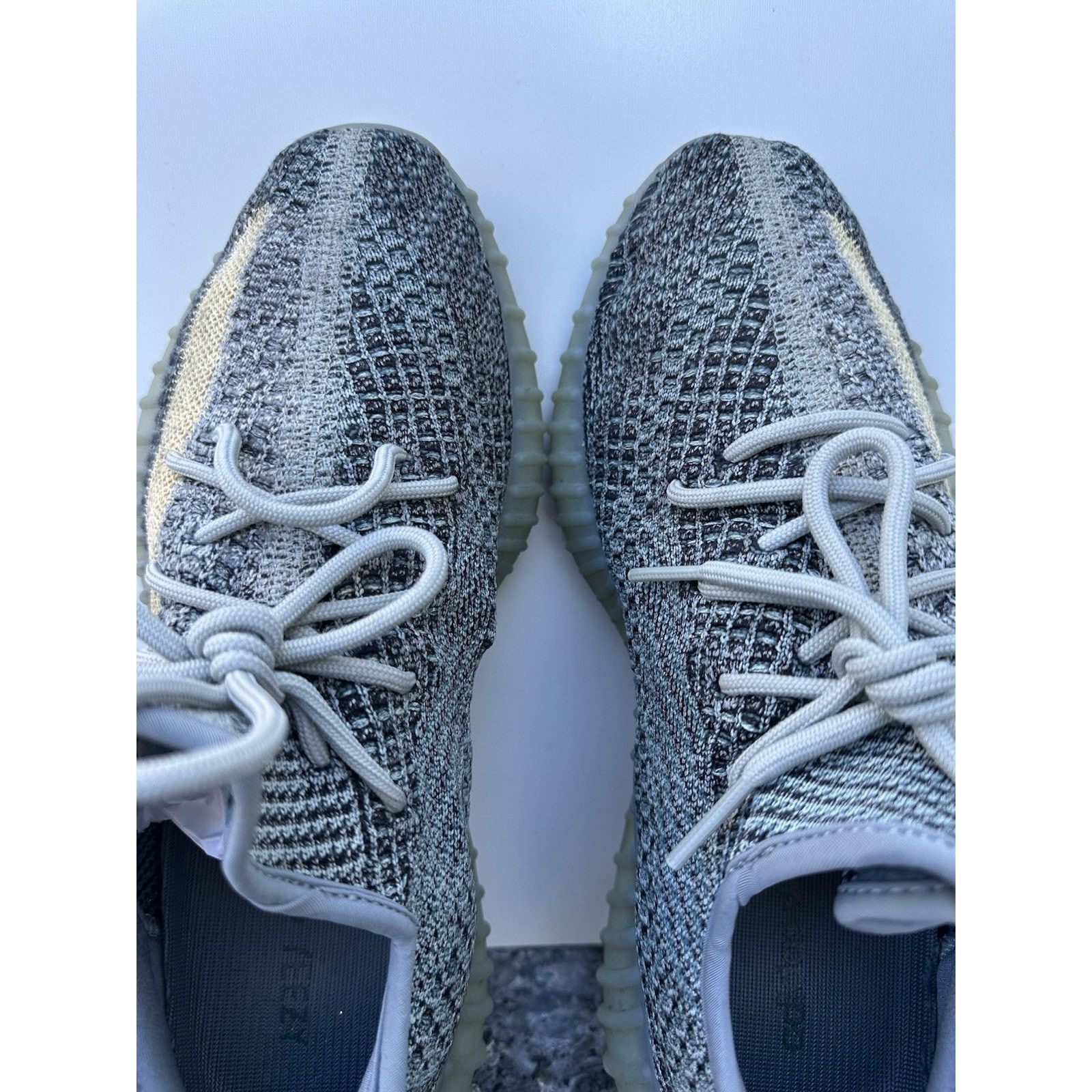 Adidas Adidas Yeezy Boost 350 V2 Ash Pearl Sneakers Men's 9.5 Size US 9.5 / EU 42-43 - 3 Thumbnail