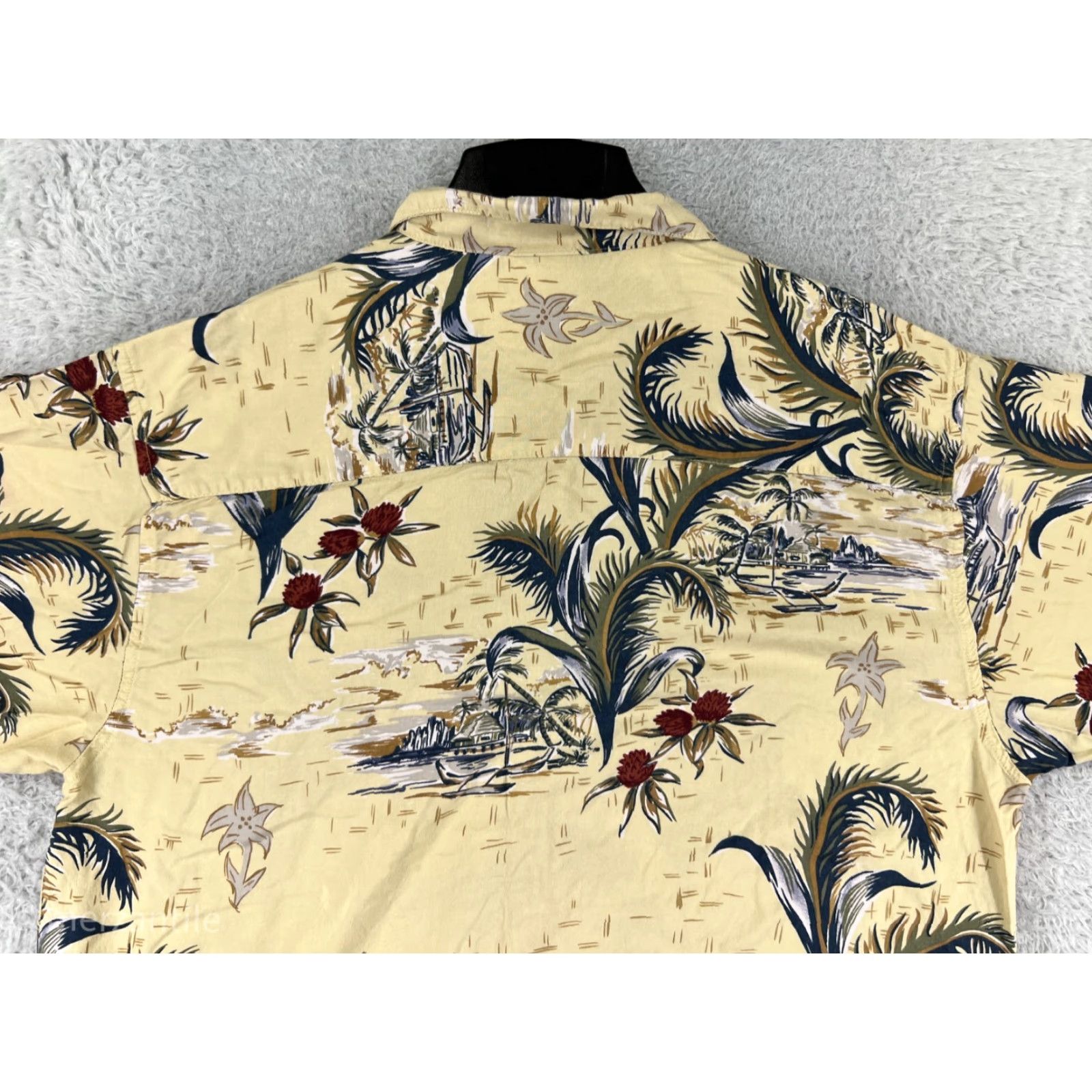 Gotcha Gotcha Shirt Men L Yellow Floral Hawaiian Button-Up Size US L / EU 52-54 / 3 - 6 Thumbnail