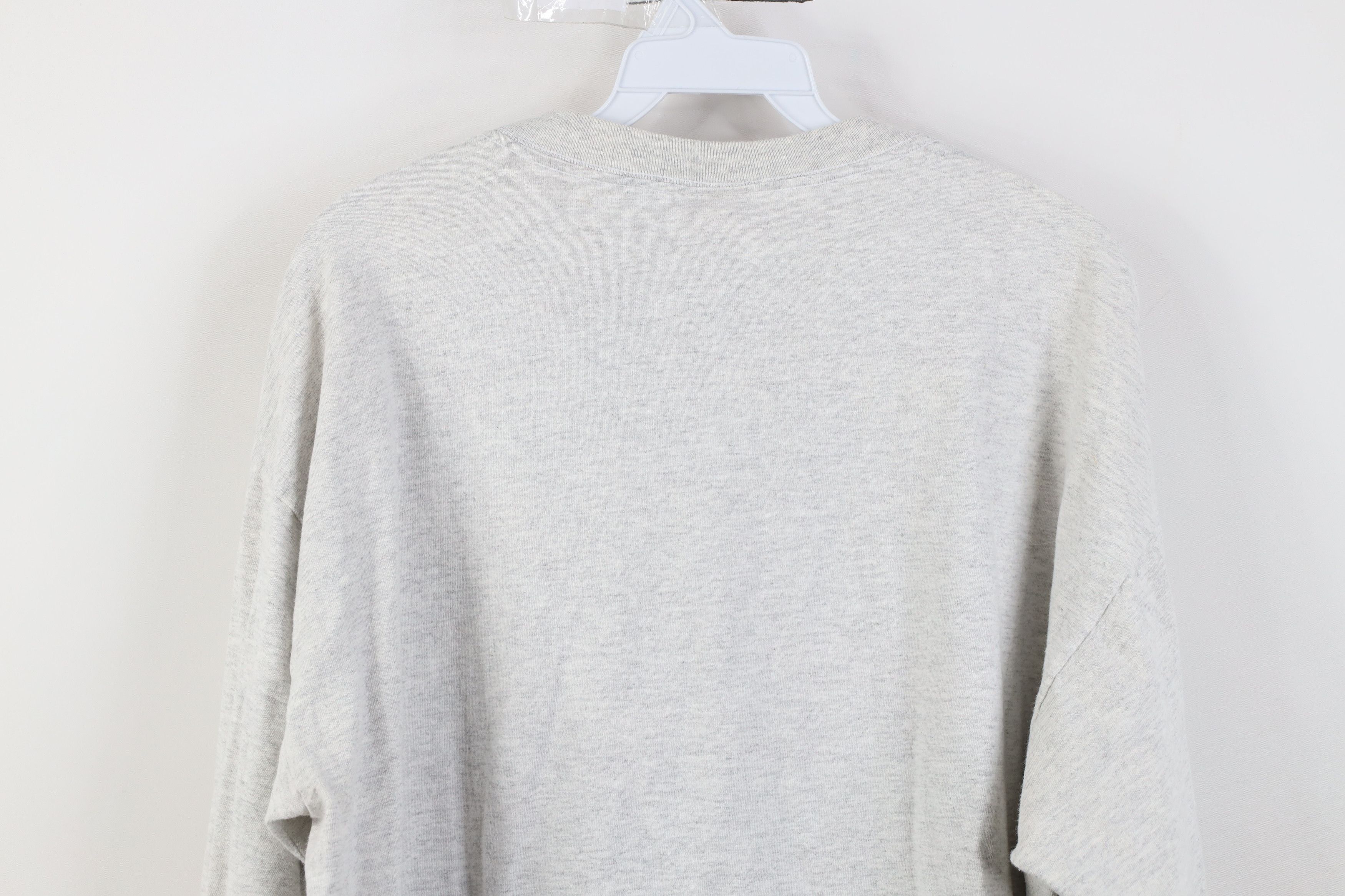 Vintage Vintage 90s Looney Tunes Taz Long Sleeve T-Shirt Gray Cotton Size US XL / EU 56 / 4 - 15 Thumbnail